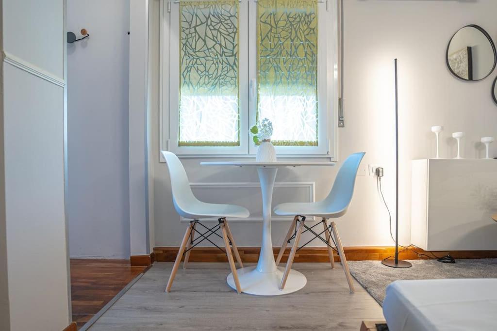Singola Con Ac, Tv, Wi-fi E Cucina Appartamento
