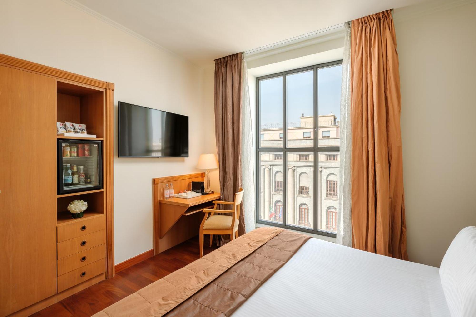 Hotel Dei Cavalieri Duomo 4*