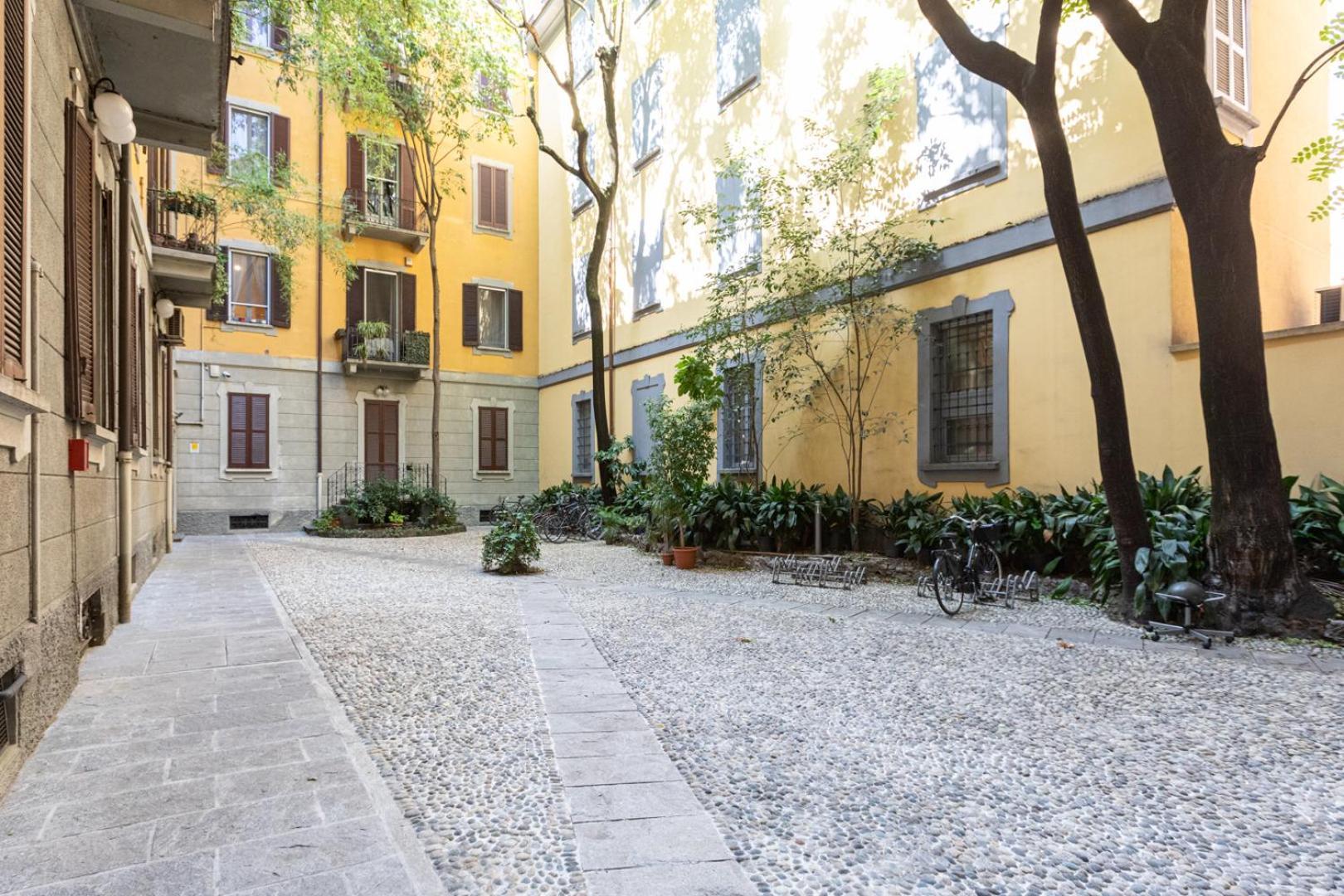 With Balcony - Collection Apartment Milan