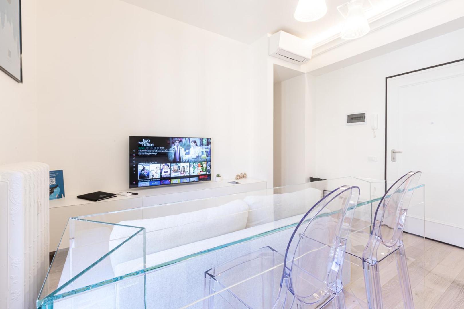 With Balcony - Collection Apartment Milan
