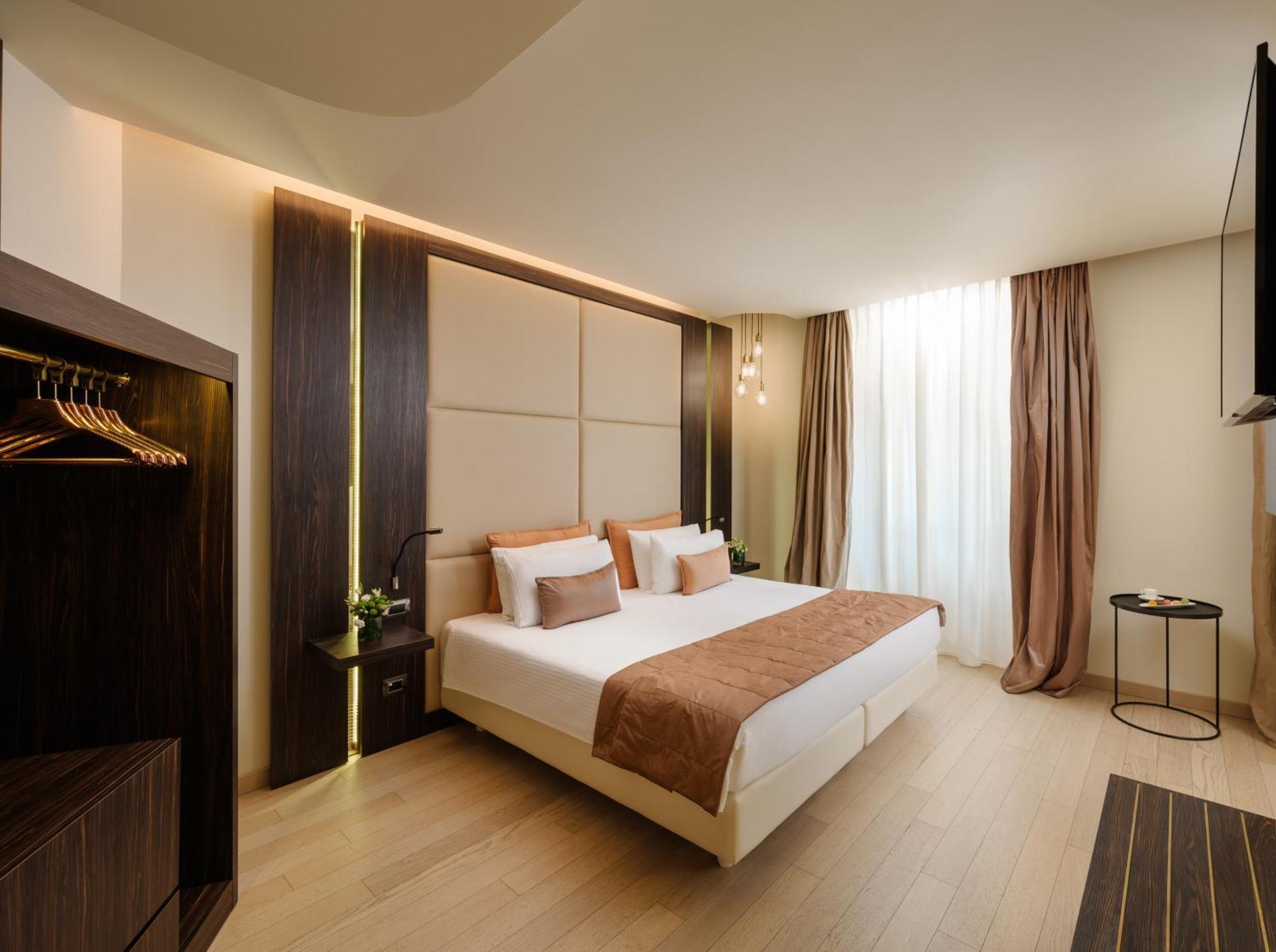 The Square Duomo - Preferred &