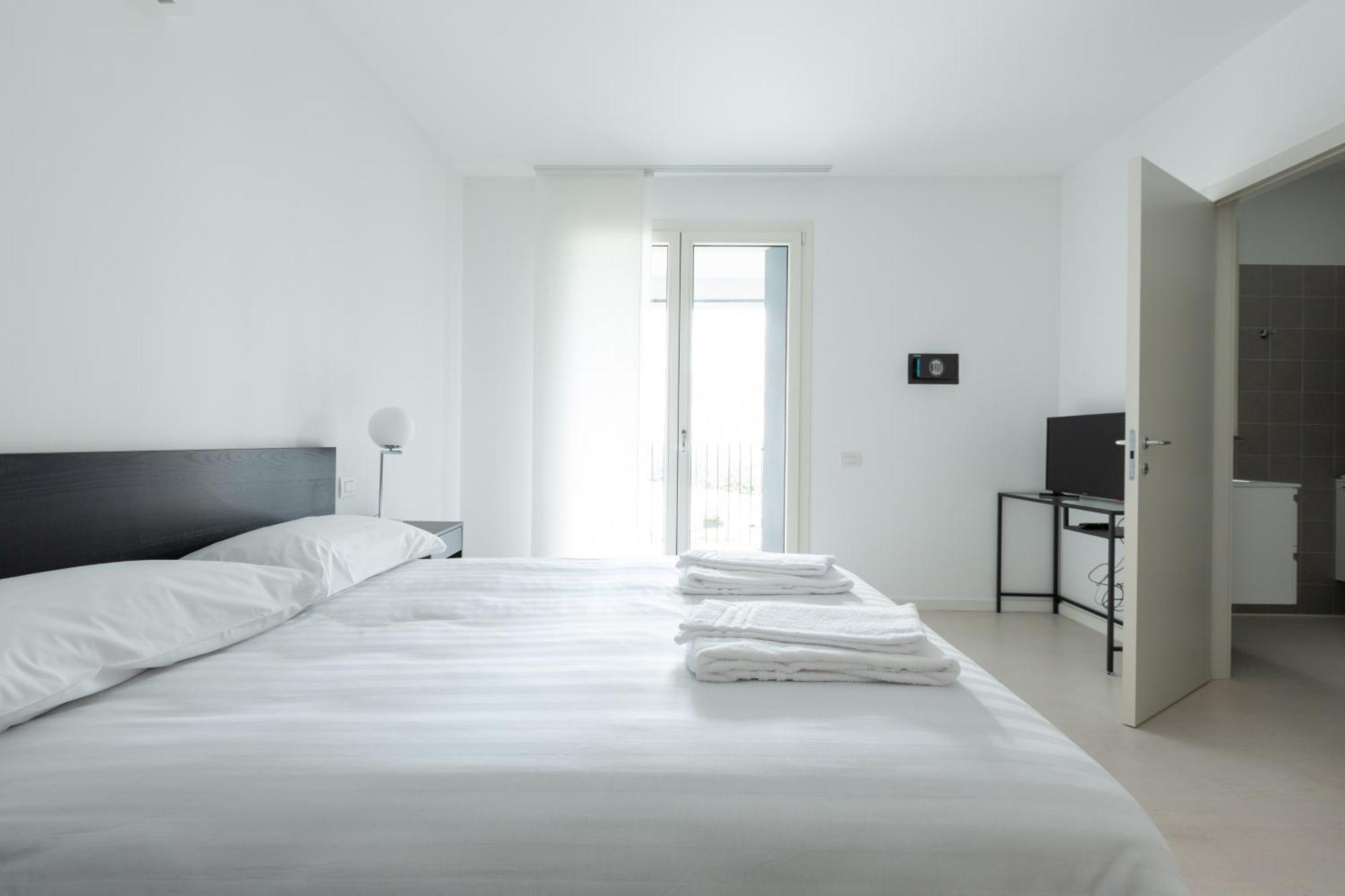 Porta Nuova Bright And Roomy Flat Apartment *