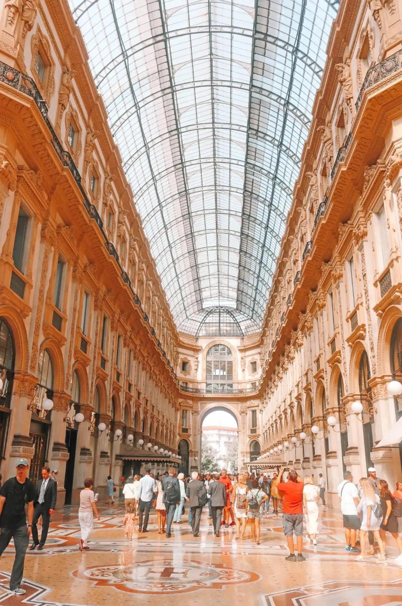 The Boutique - Iconic In Galleria Duomo With Private Parking Apartment *