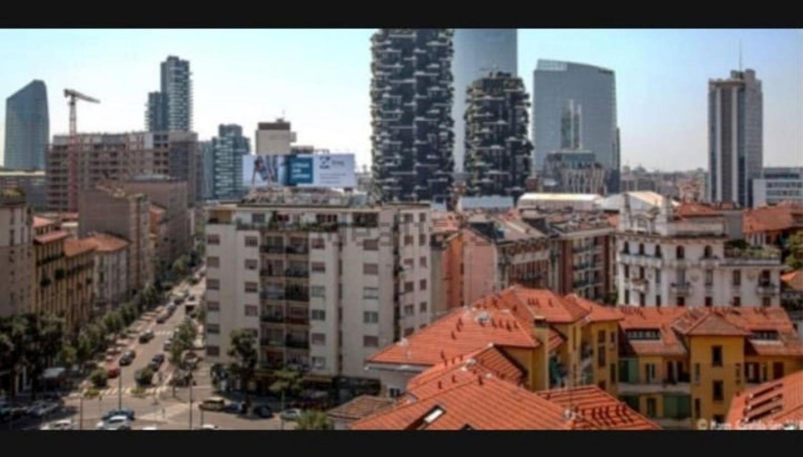 La Milanese, Appartamento Moderno Con Balcone - Metro Isola A 2 Min Lejlighed *