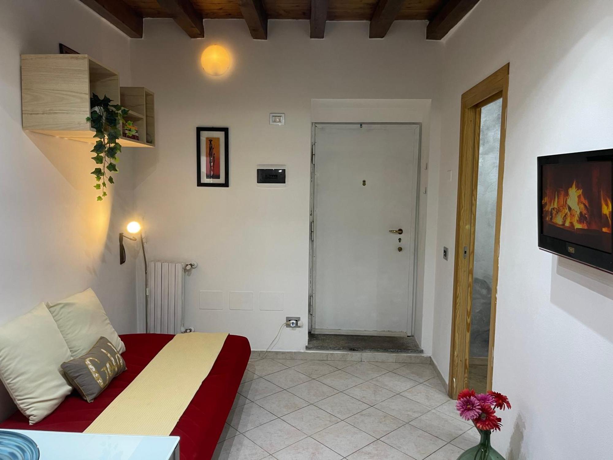 Leilighet Chiesa Rossa-loft And Apartments-navigli Milano