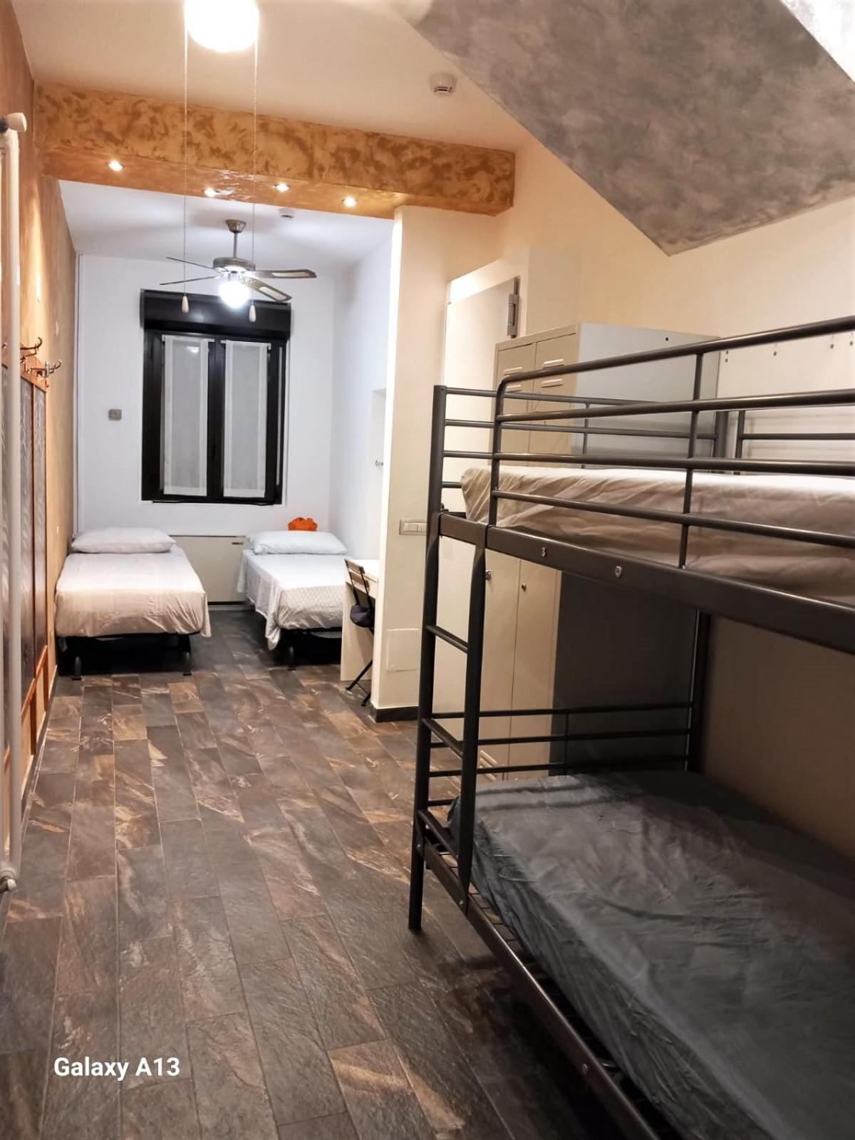 Atmos Luxe Navigli Vandrerhjem Milano