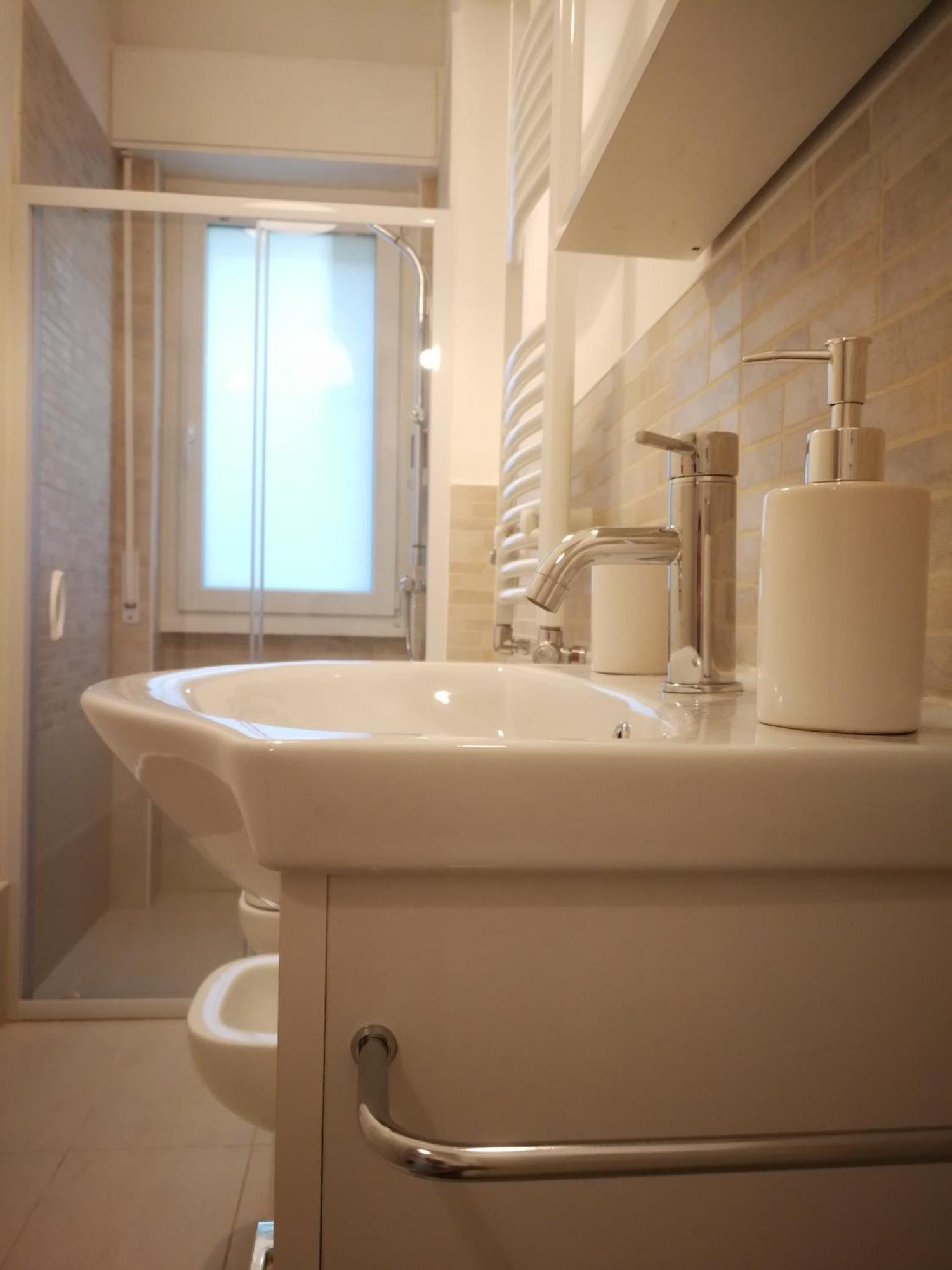 Leilighet Large New Stylish Studio Apt - Metro Fast Wifi A/c