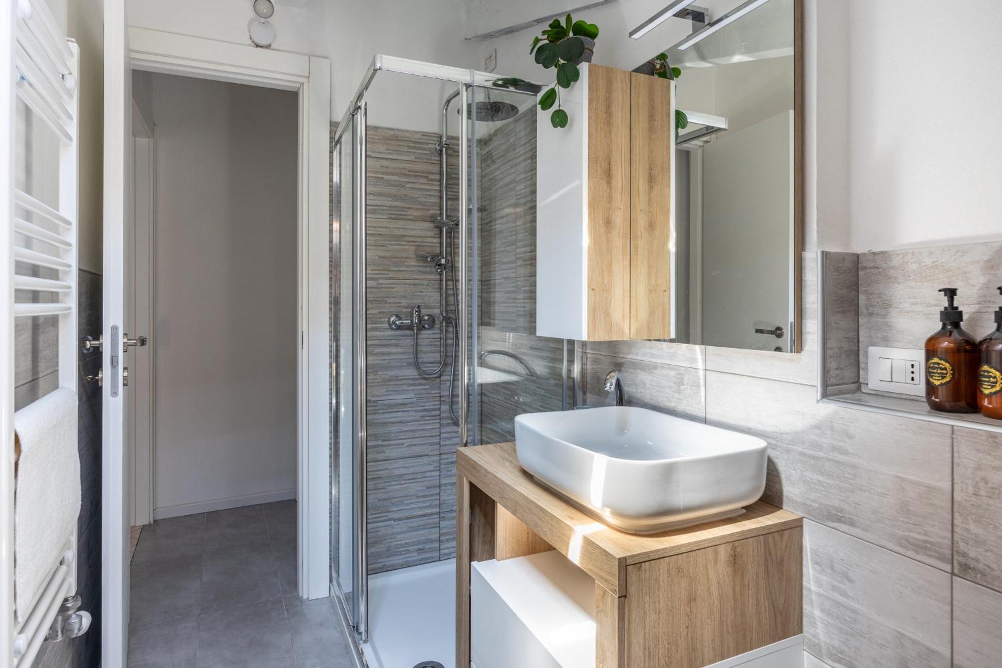 Apartment Free Parking Tiny House Wifi Netflix 15 Minuti Dal Duomo