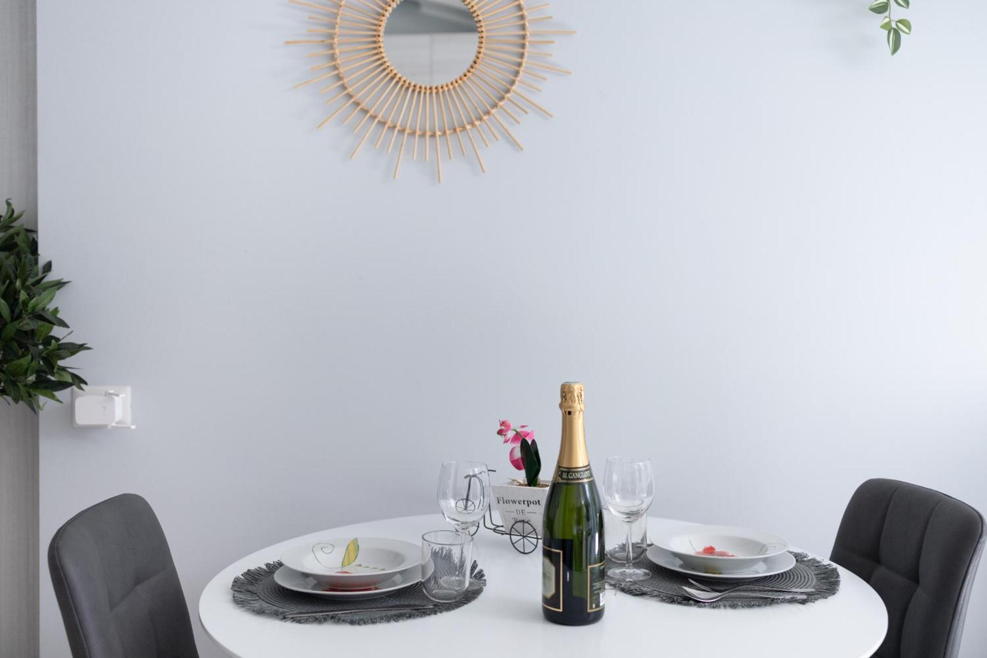 Free Parking Tiny House Wifi Netflix 15 Minuti Dal Duomo Apartment