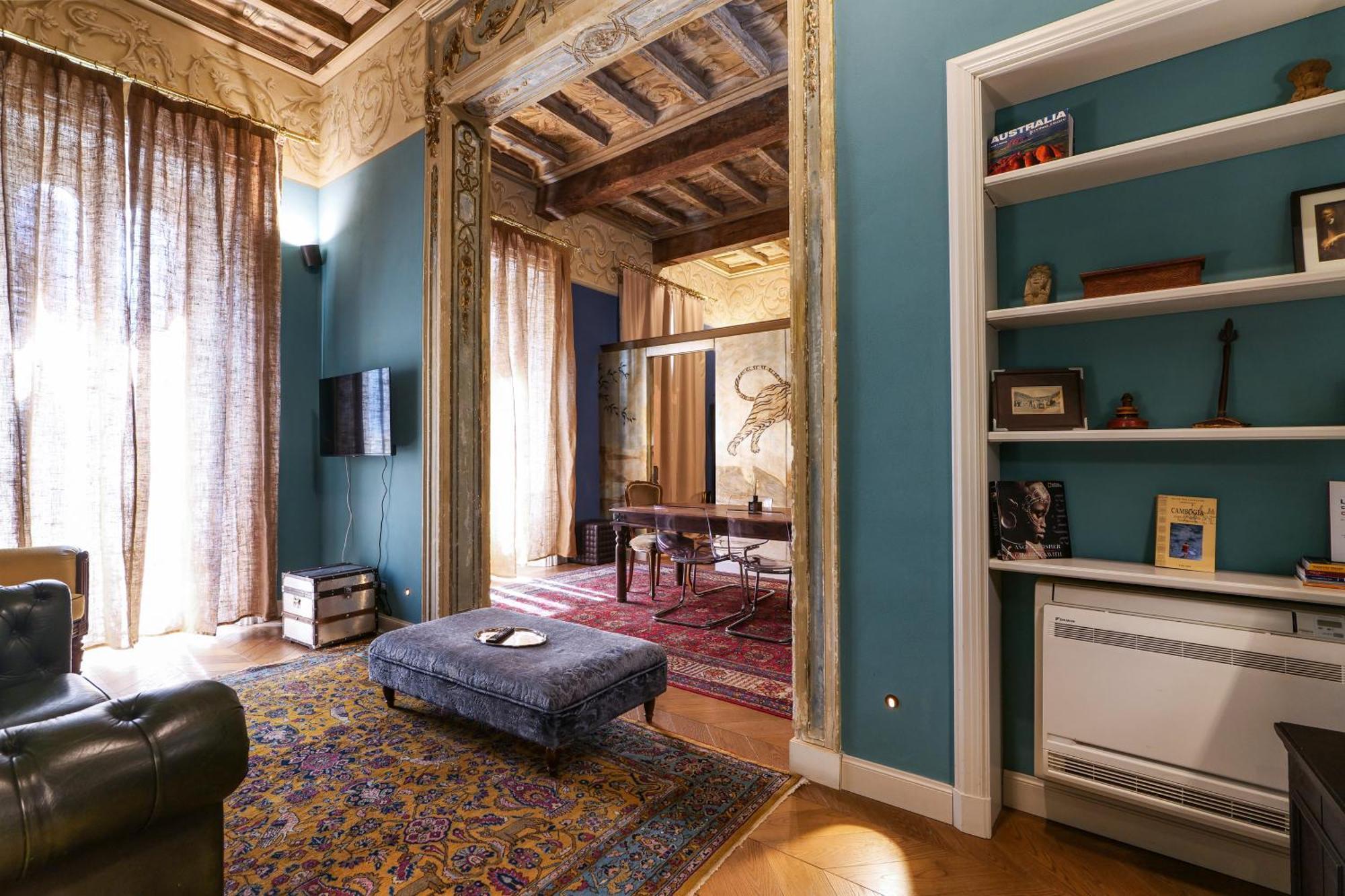 Prestige Boutique - Montenapoleone Leilighet