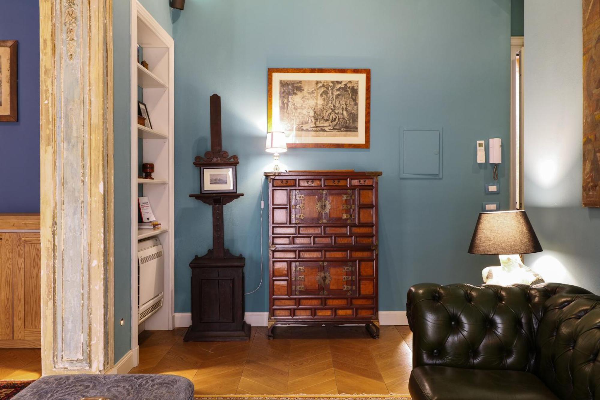 Prestige Boutique - Montenapoleone * Milano