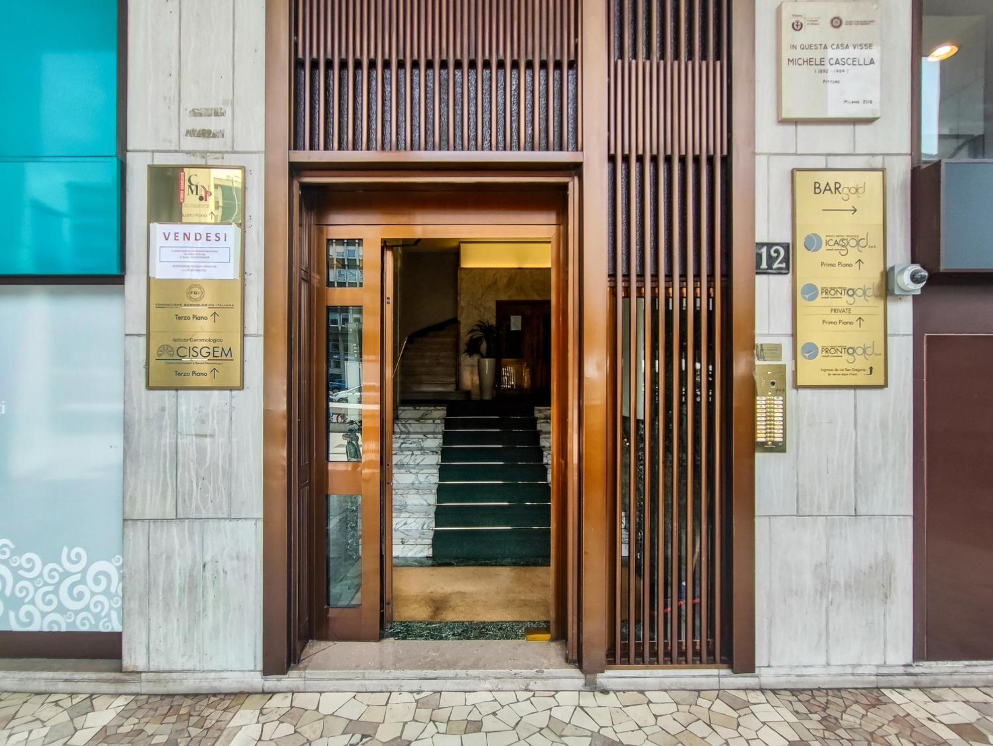 Apartment Pisani Milan