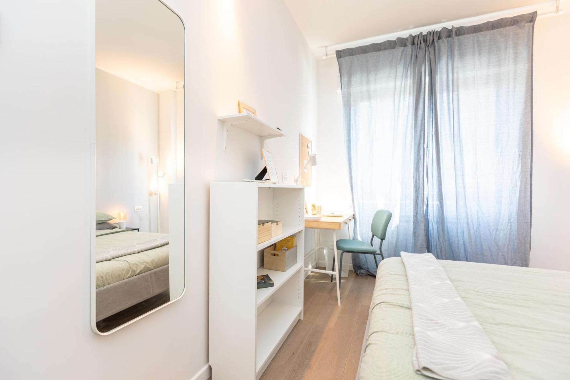 Joivy Contemporary In Historical Giambellino-lorenteggio * Mailand