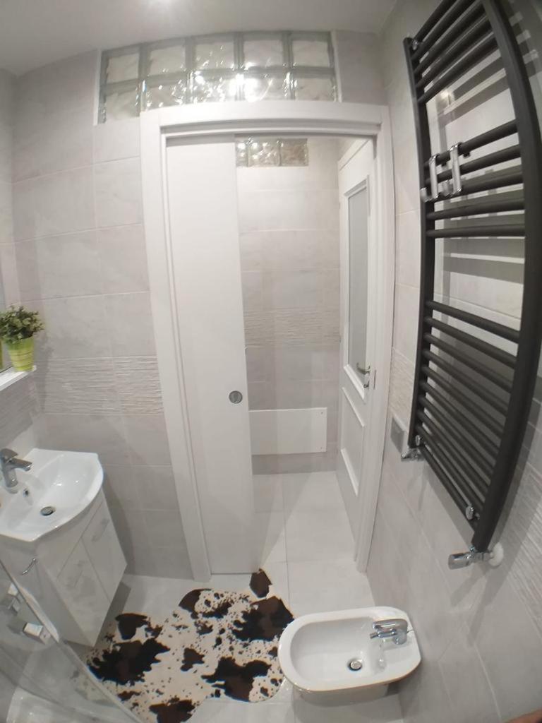 Leilighet Chiesa Rossa-loft And Apartments-navigli Milano