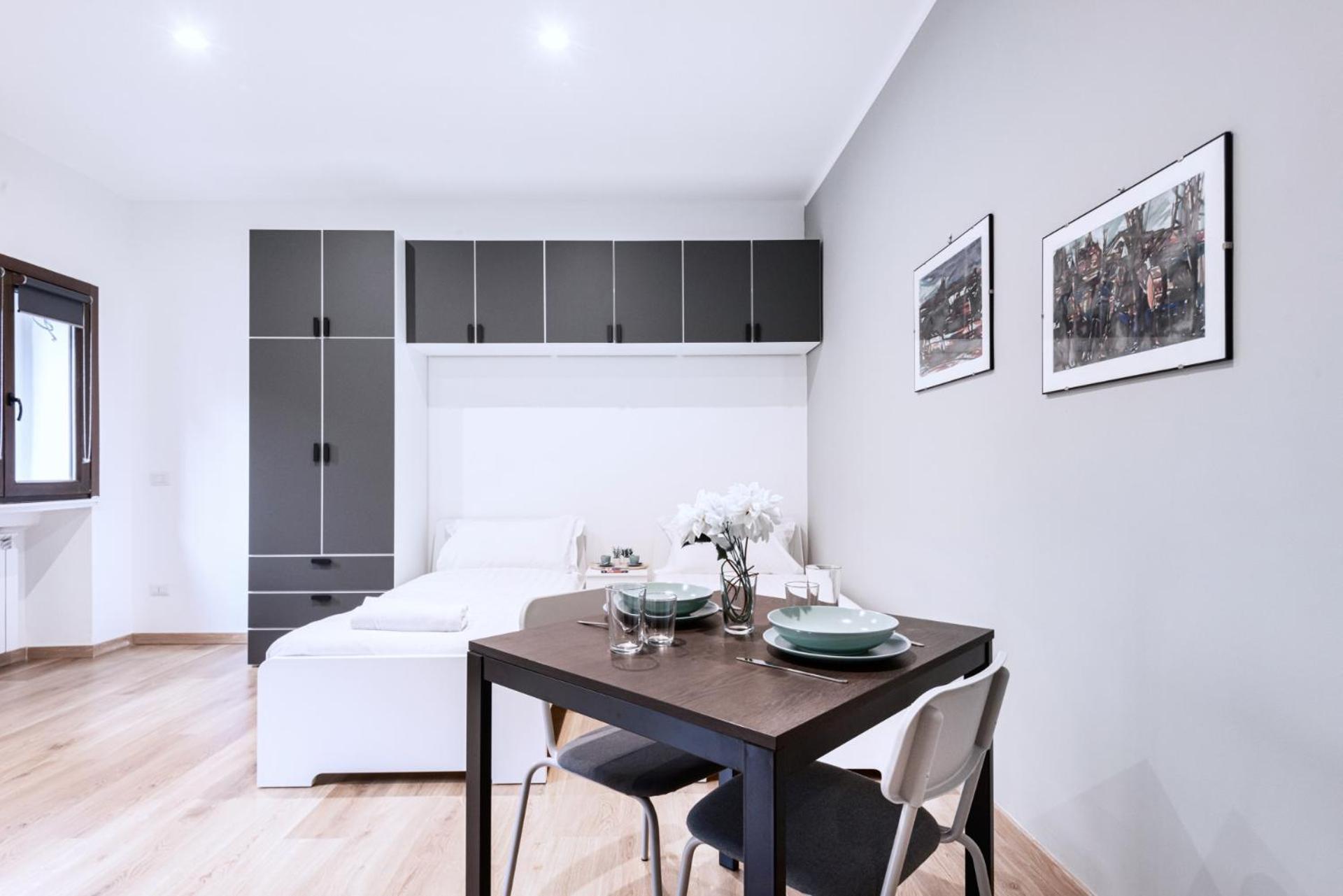 Apartment Easylife - Studio Con Balcone In Risorgimento Milan