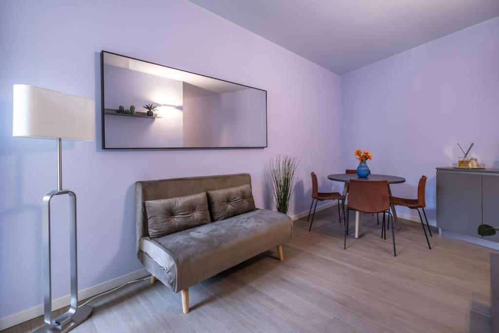 Apartment Duomo Center Two-room Design- Private Gym - Metro