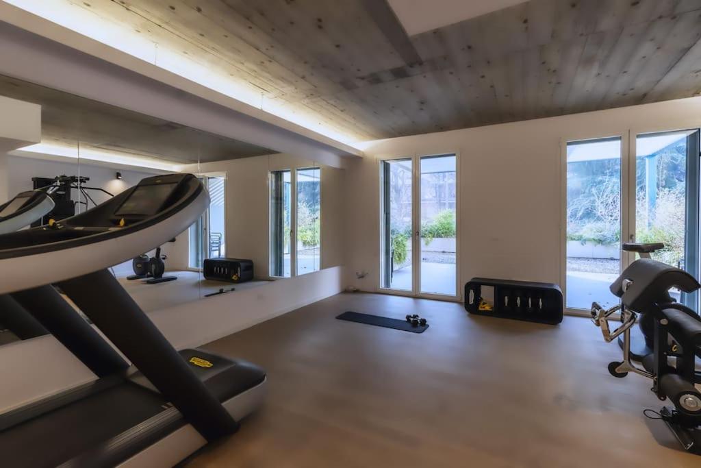 Duomo Center Two-room Design- Private Gym - Metro Apartment *
