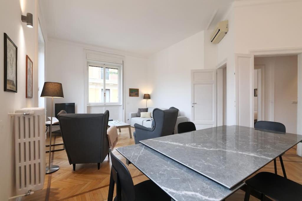 Contempora - Trilocale Podgora 10 * Milaan