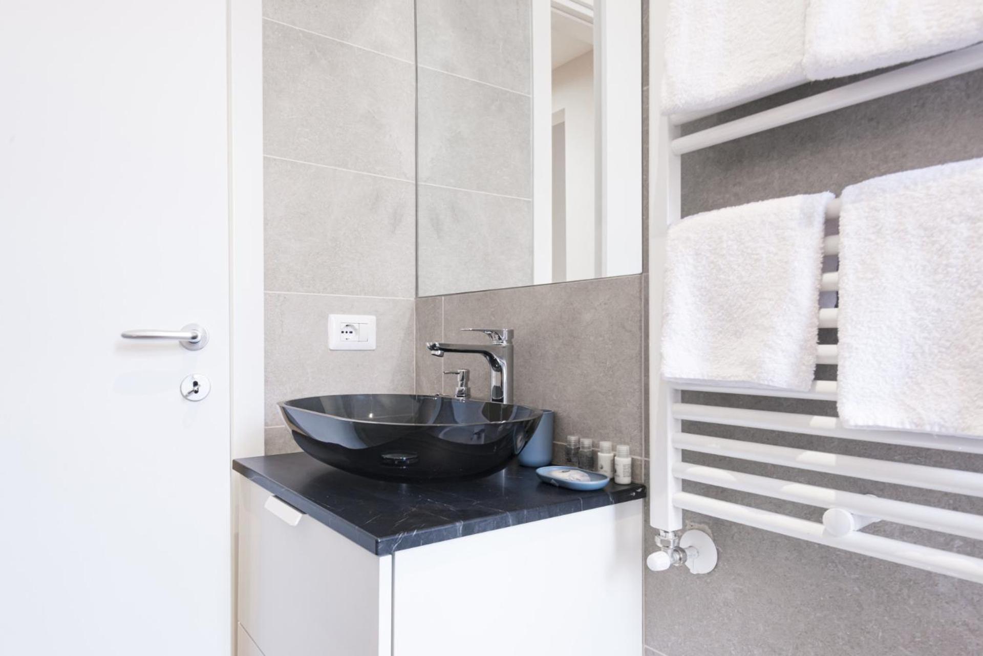 Apartment Easylife - Studio Con Balcone In Risorgimento Milan