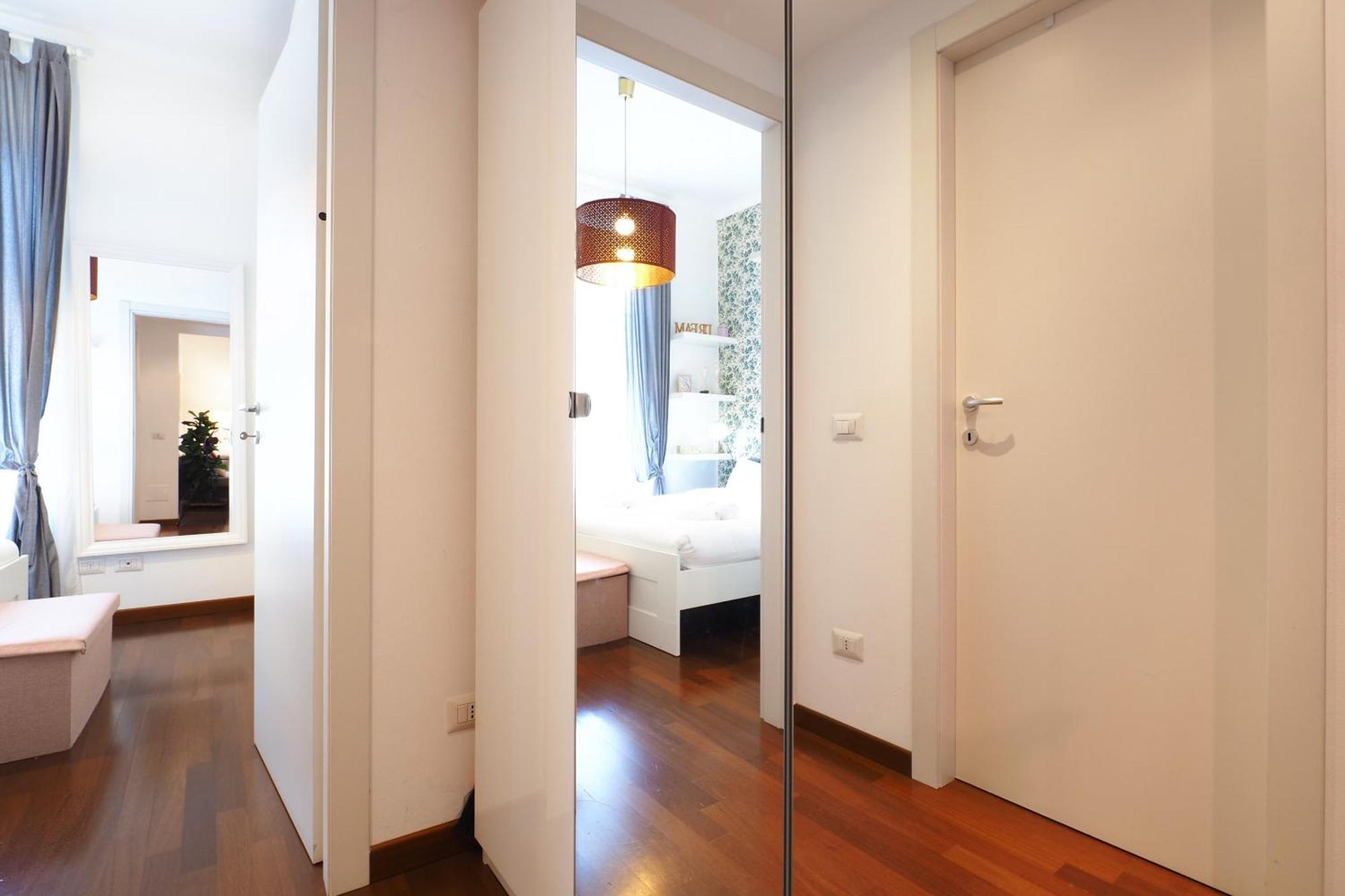 Primopiano - Custodi Appartamento Milano