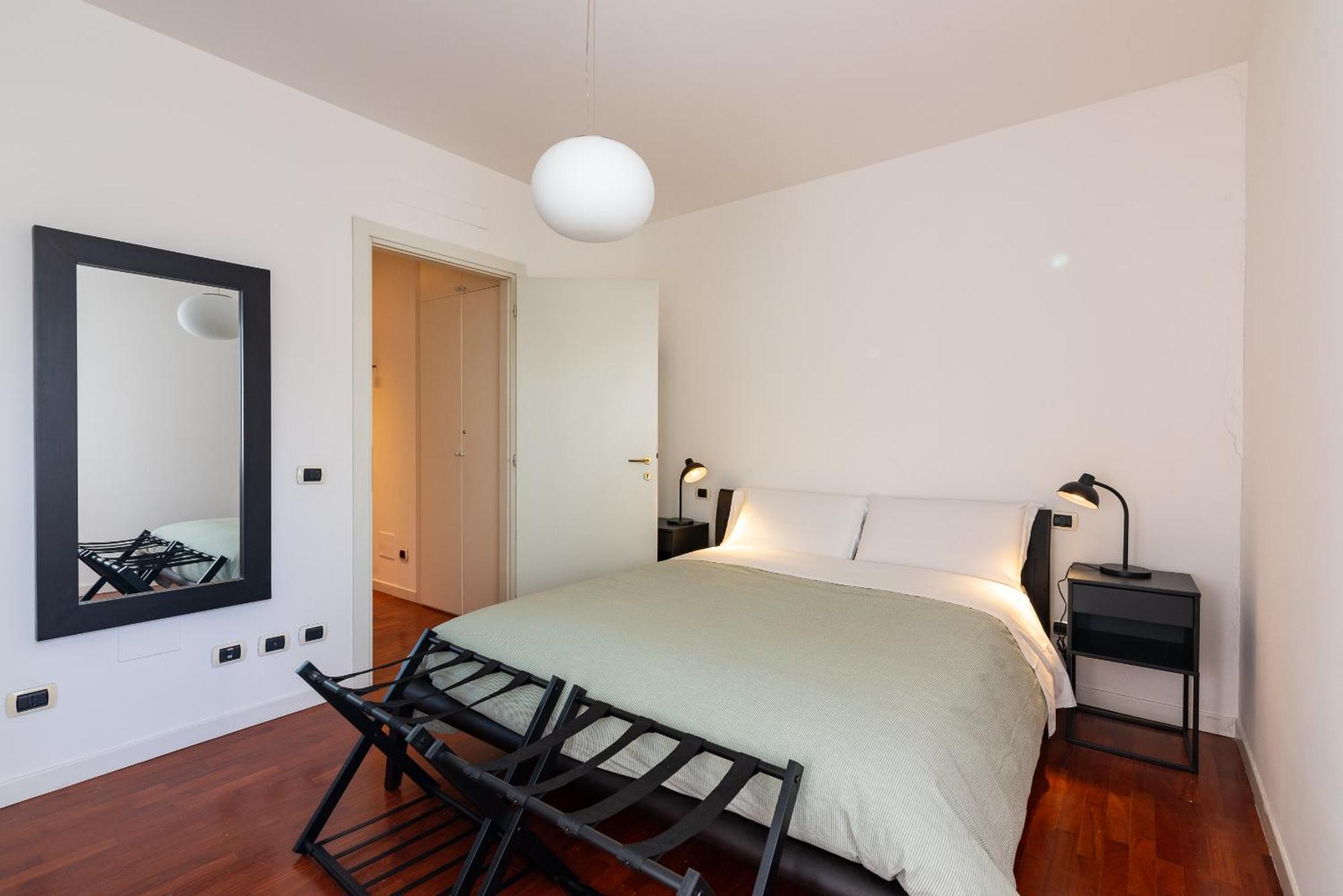 Appartamento Daniele Flat - Free Wi-fi & M4 Metro Mi Milano