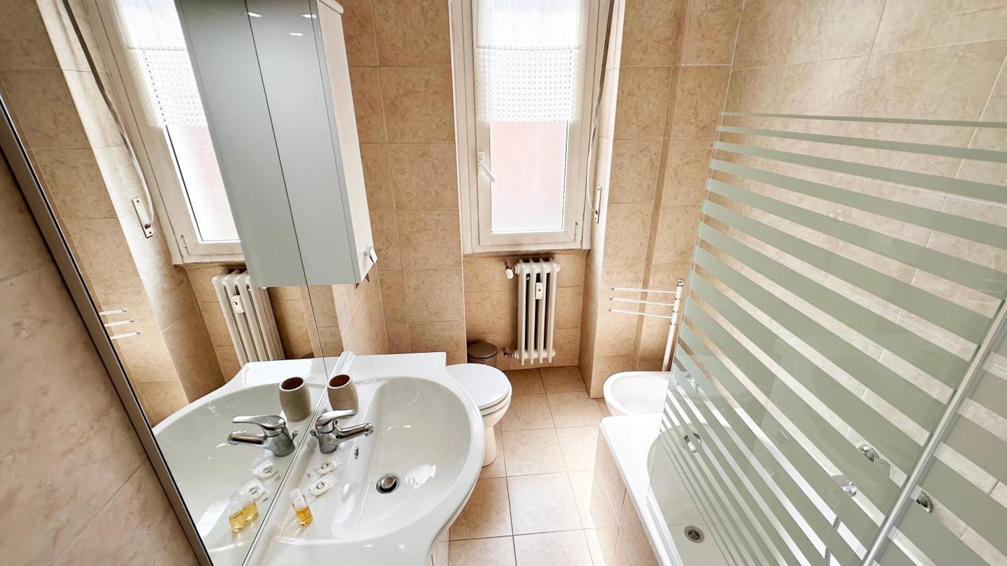 Leilighet Ihost - Bergamo 12 *