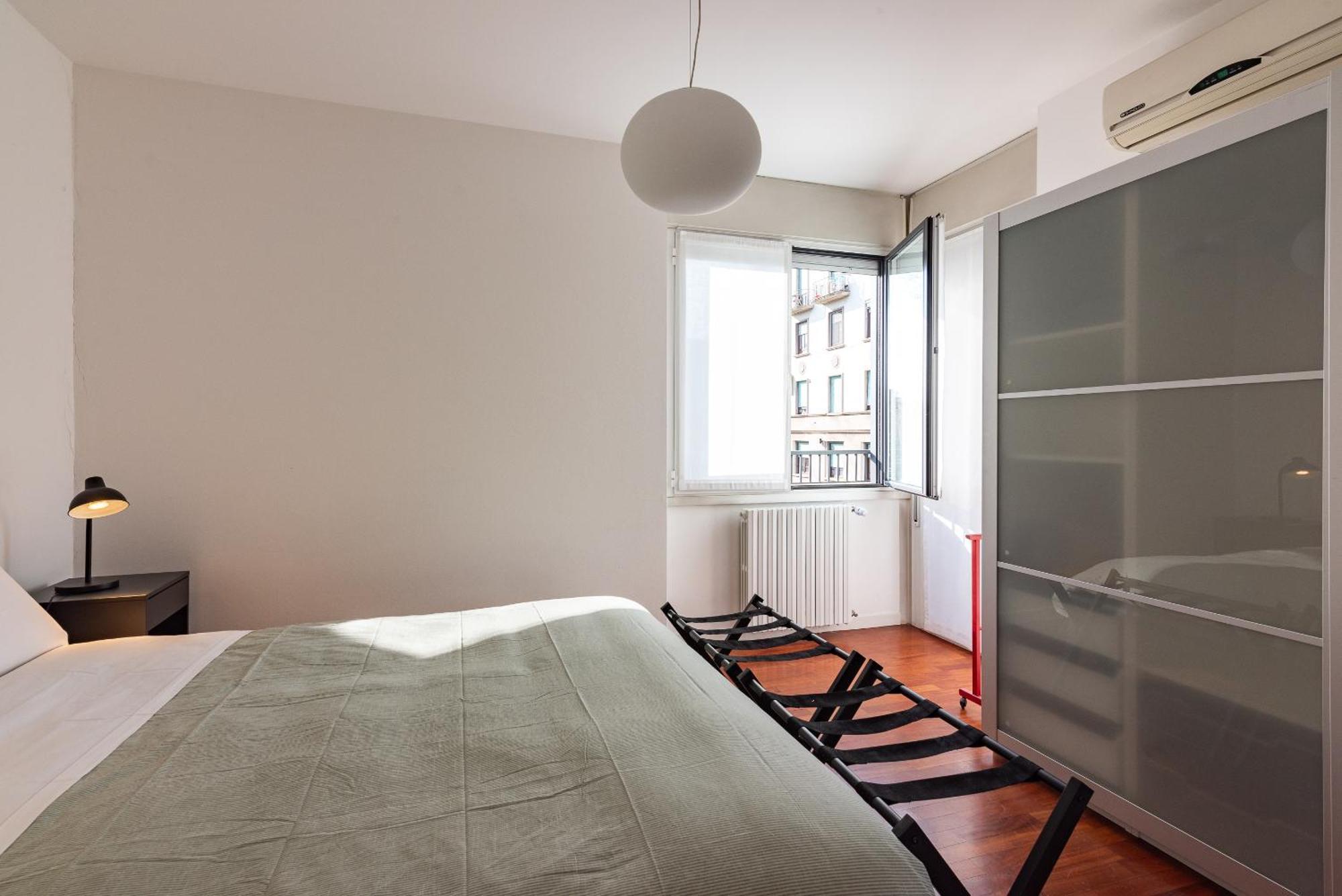Appartamento Daniele Flat - Free Wi-fi & M4 Metro Mi Milano