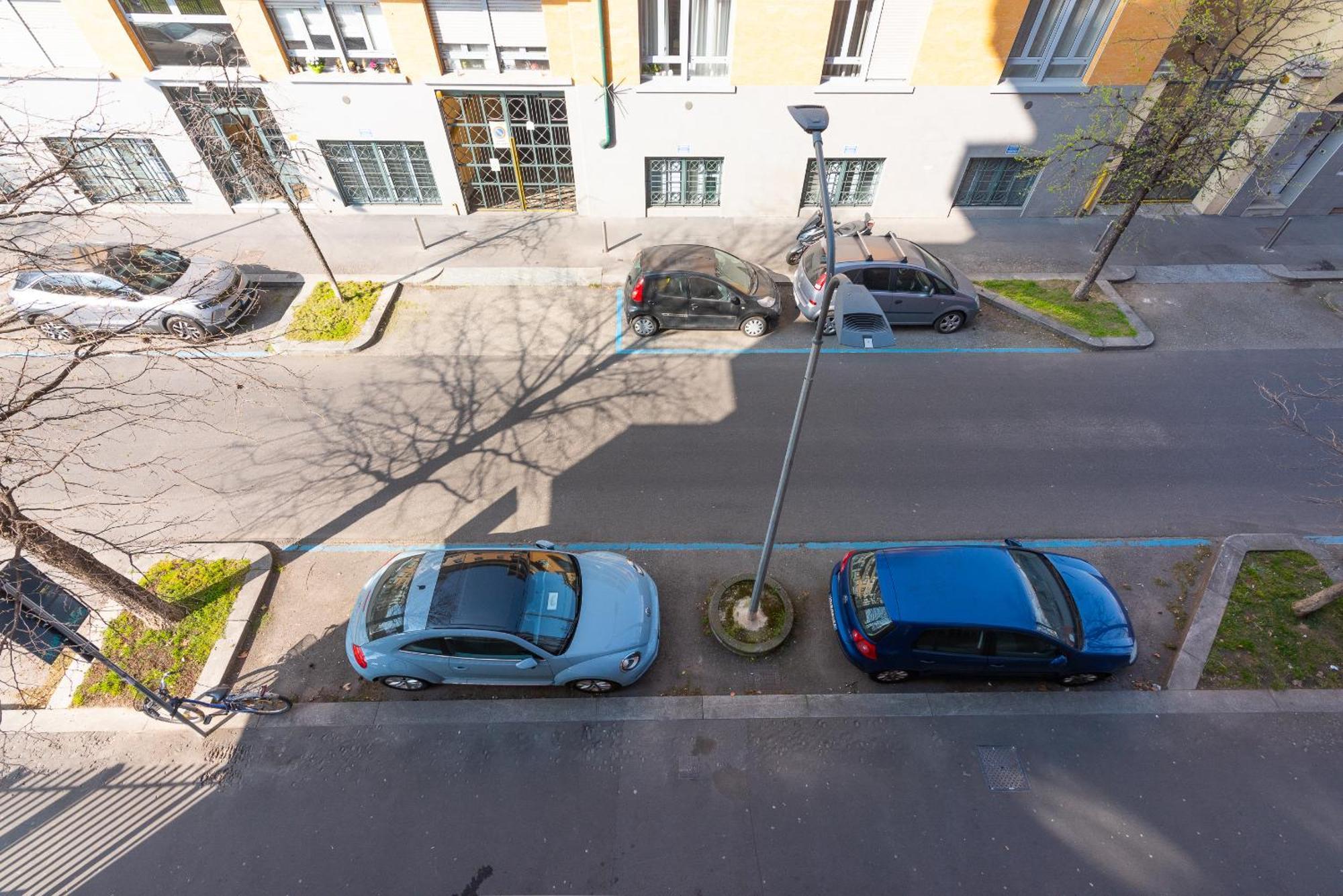 Appartamento Daniele Flat - Free Wi-fi & M4 Metro Mi