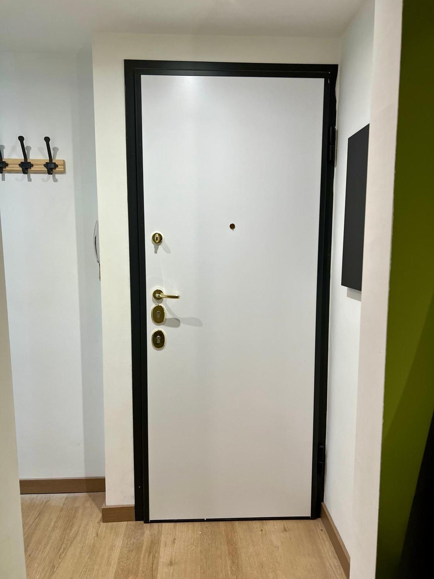 Lejlighed La Bella Charme 3 Km Away From Duomo/ Netflix & Wi-fi Included *