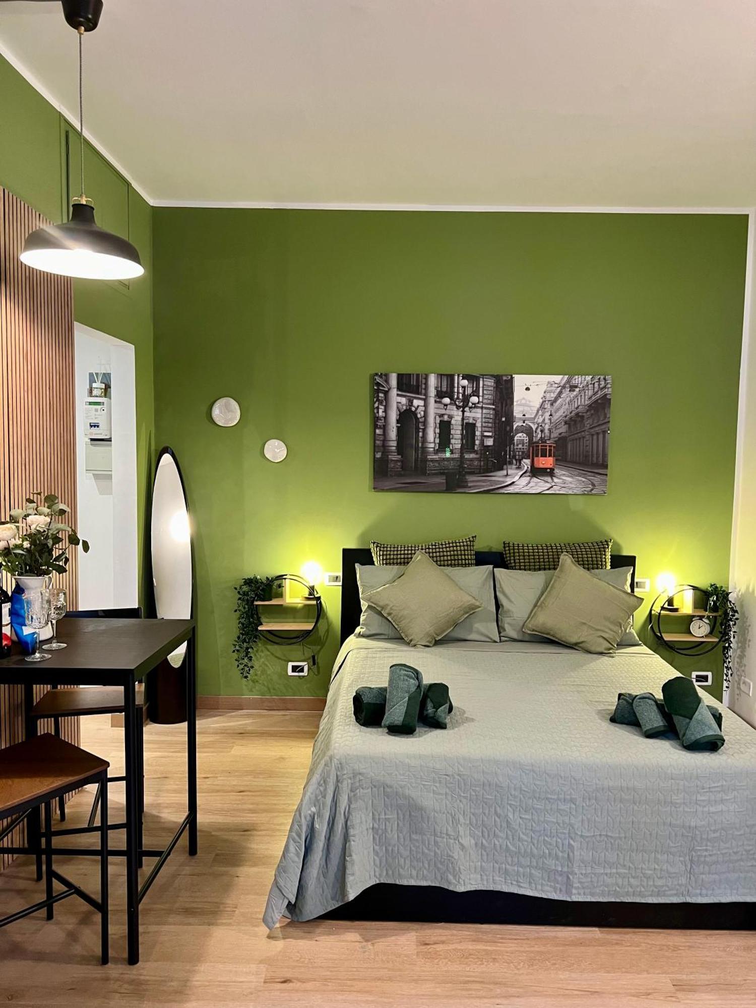 La Bella Charme 3 Km Away From Duomo/ Netflix & Wi-fi Included * Milano