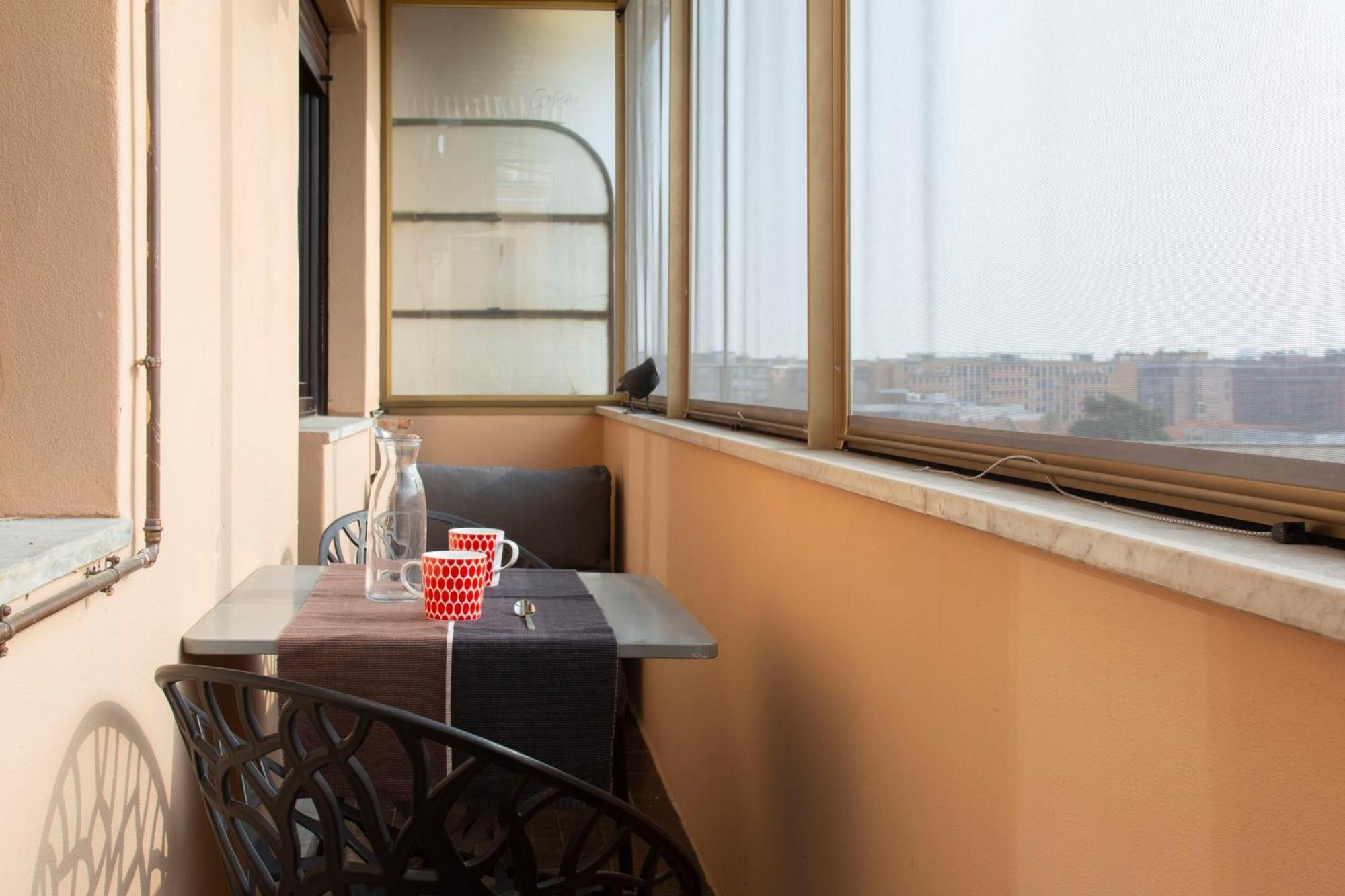 Gambara Urban Flat - Stylish And Next To Metro Milano