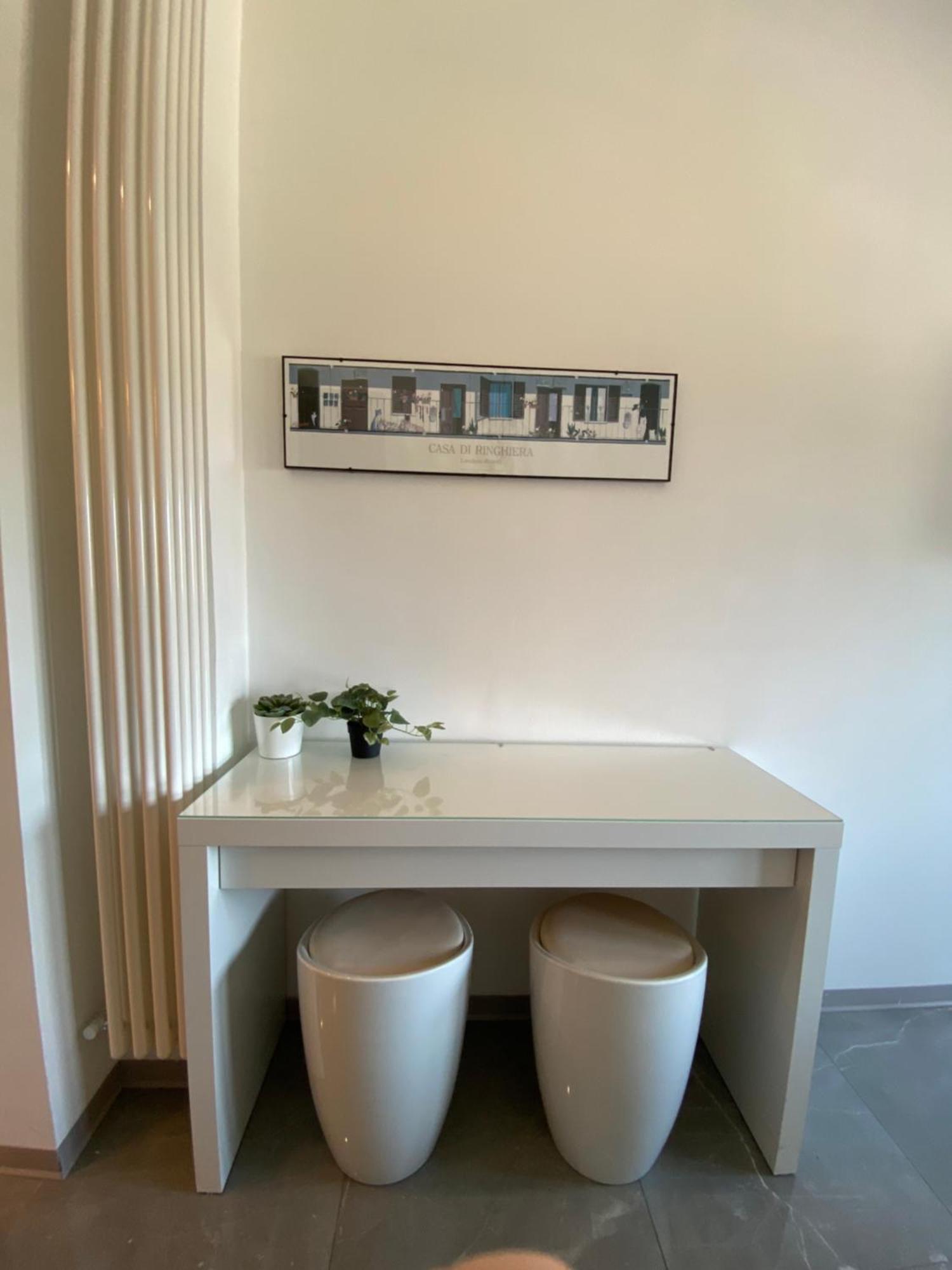 Cozy Corner Via Sammartini * Milano