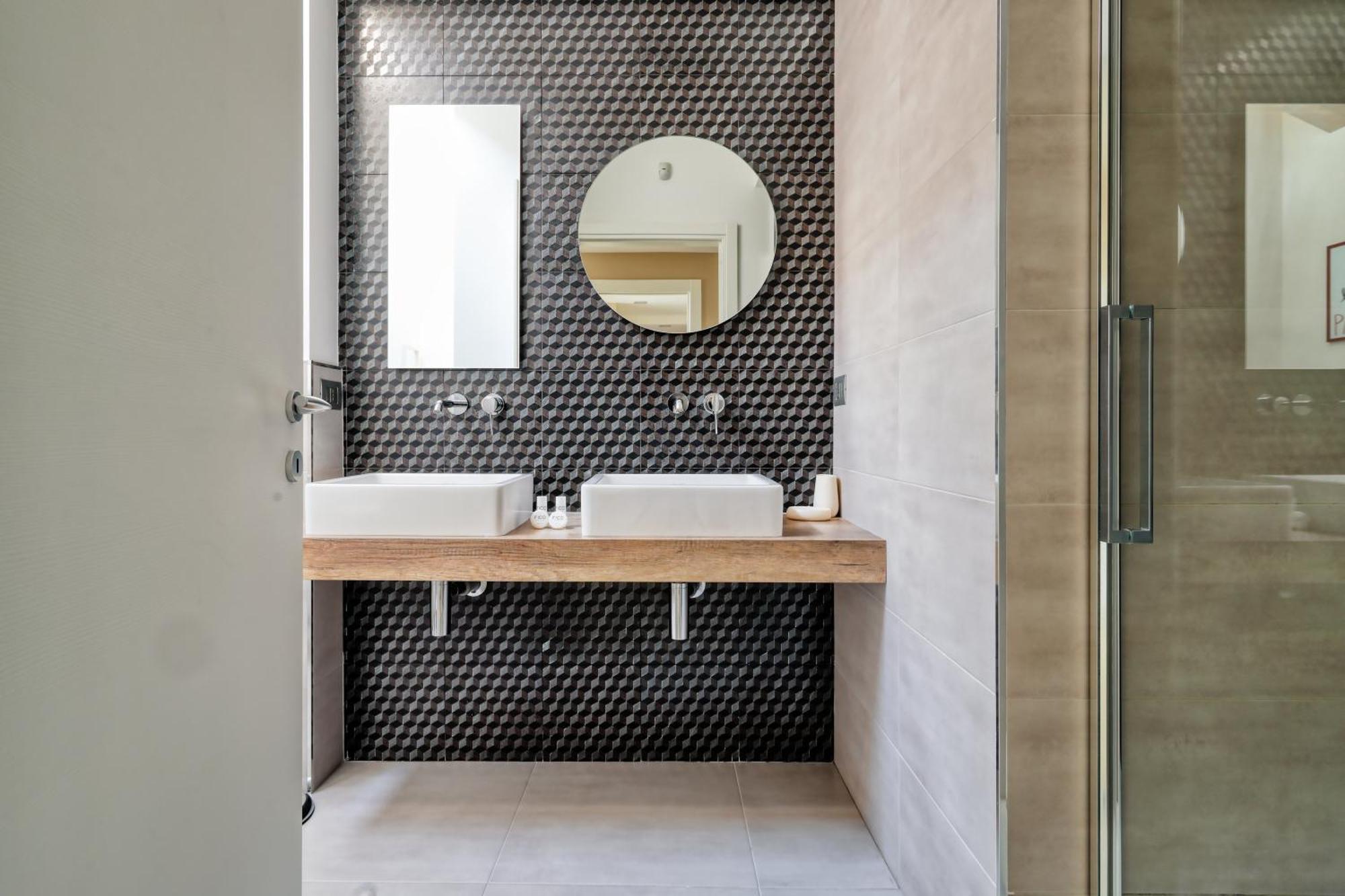 Appartamento Joivy Elegant With Parking And Balcony Milano