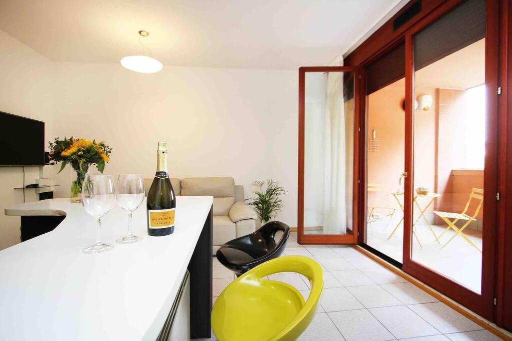 Bellissimo Bilocale Con Terrazzo Leilighet