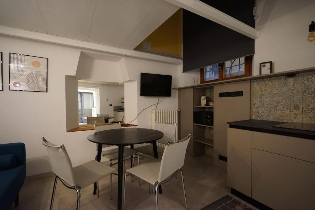 A Due Passi Dal Bosco Verticale Appartement Milaan