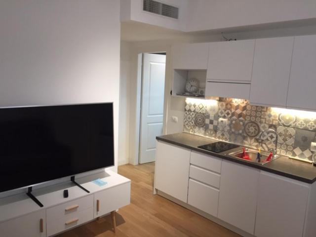 The Small White House In Lejlighed Milano