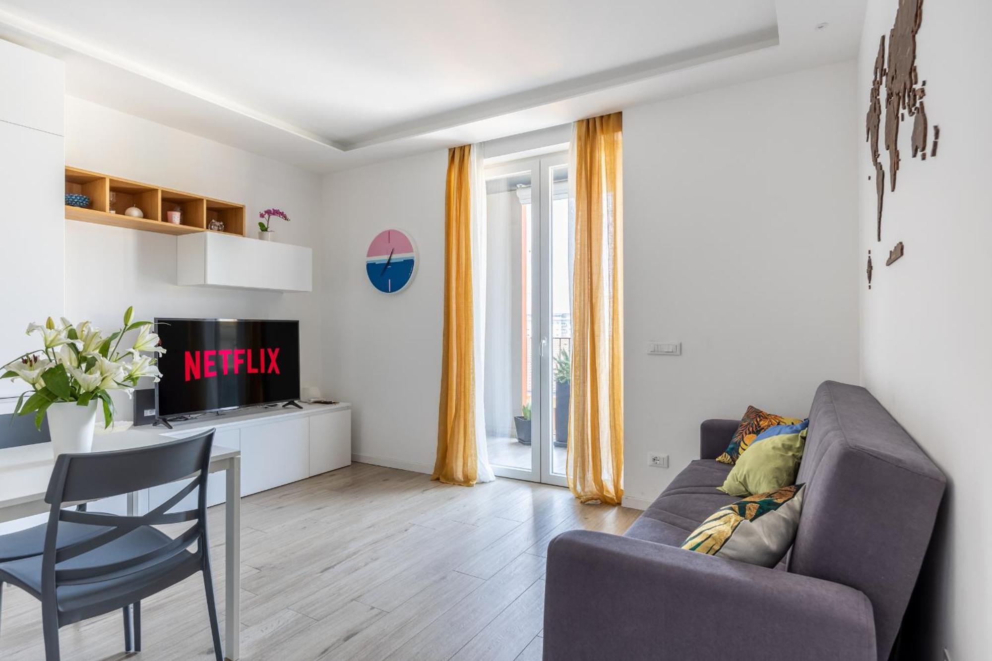 Free Private Parking - Metro Line 5 Min Cozy Apartment