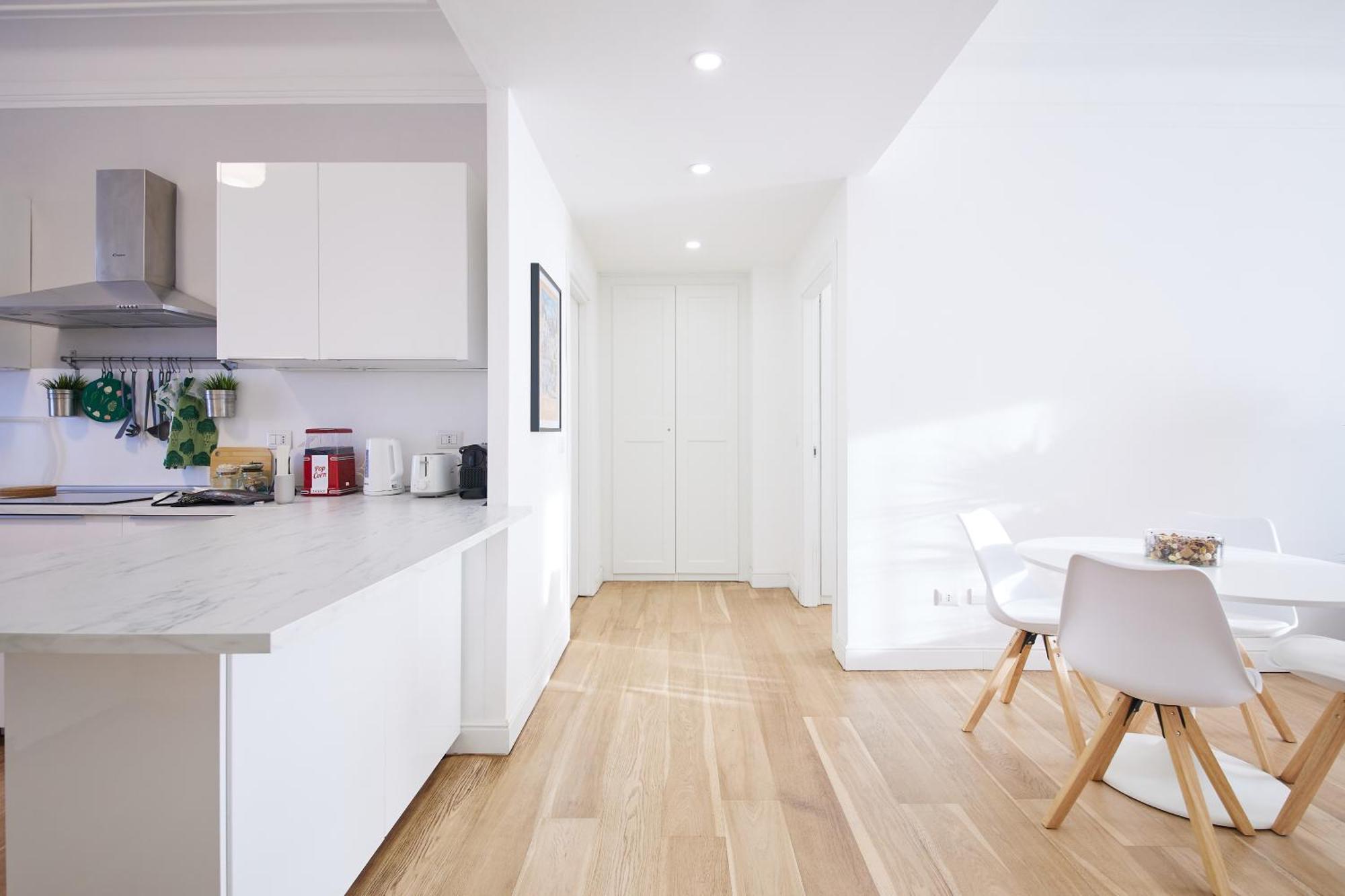 Apartment Porta Romana 80mq Luminoso Luxury Duomo A 10 Min Milan