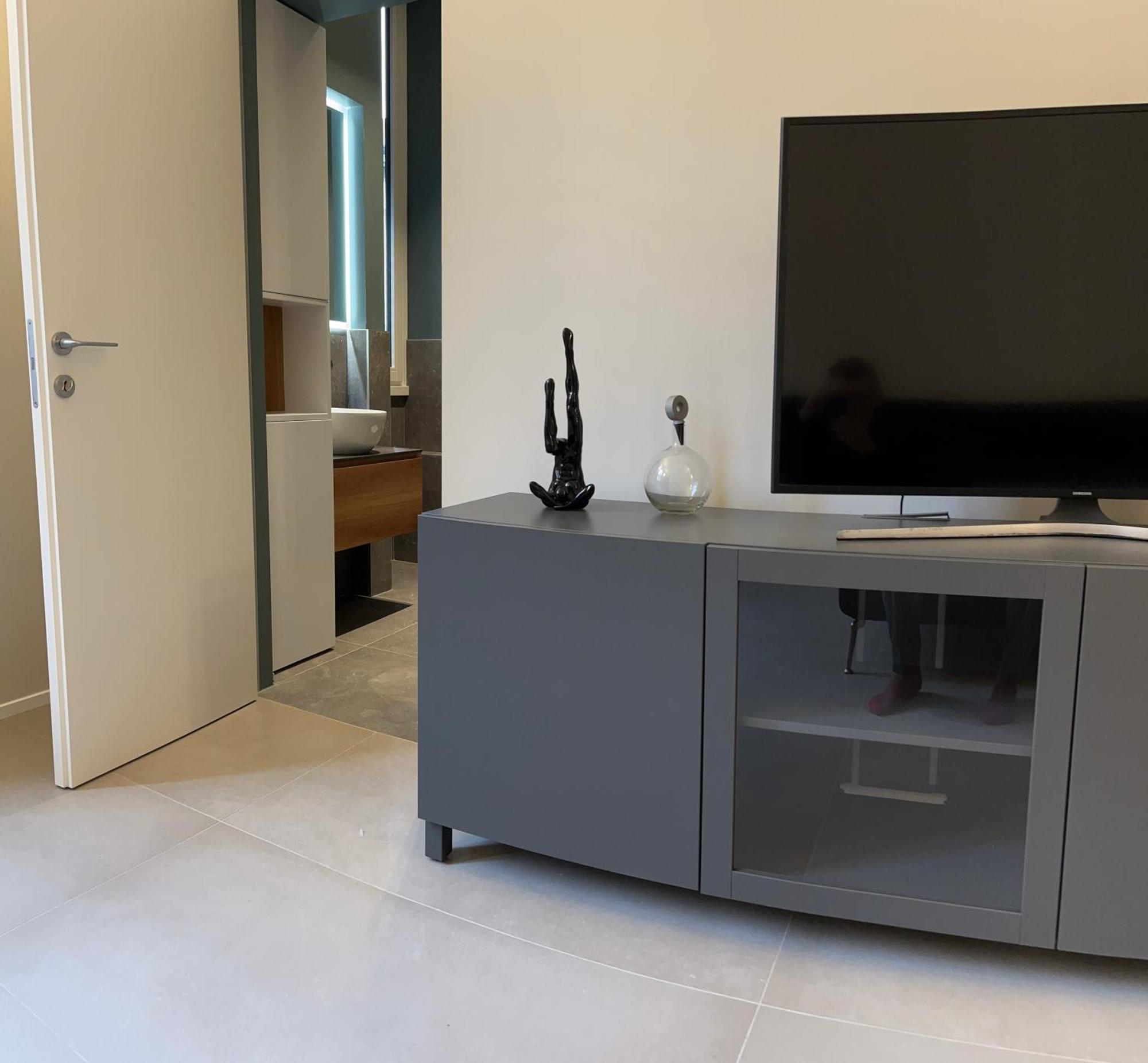 Solferino 37 * Milano