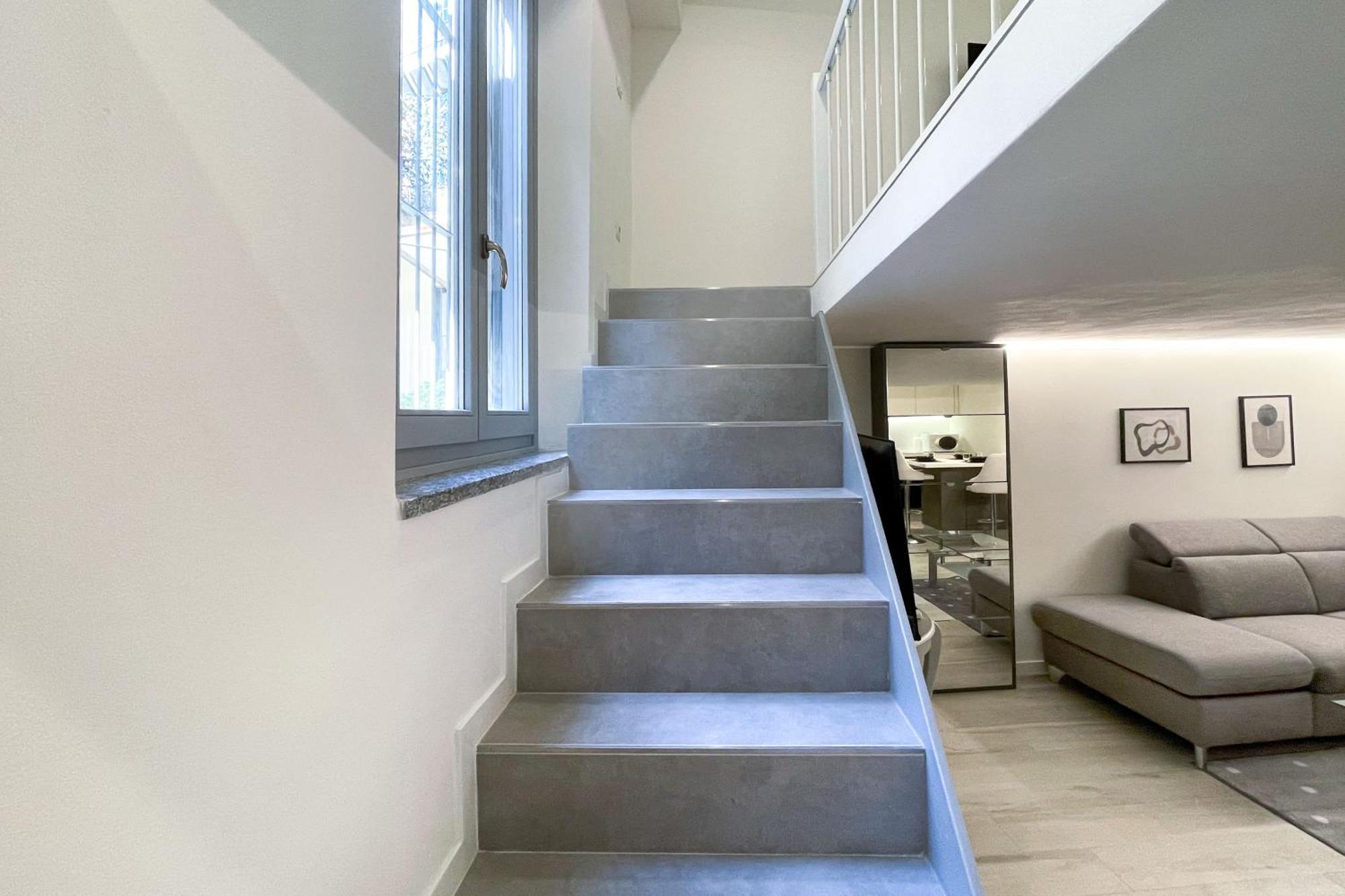 Elegant And Silent Loft In The Center Of Milano