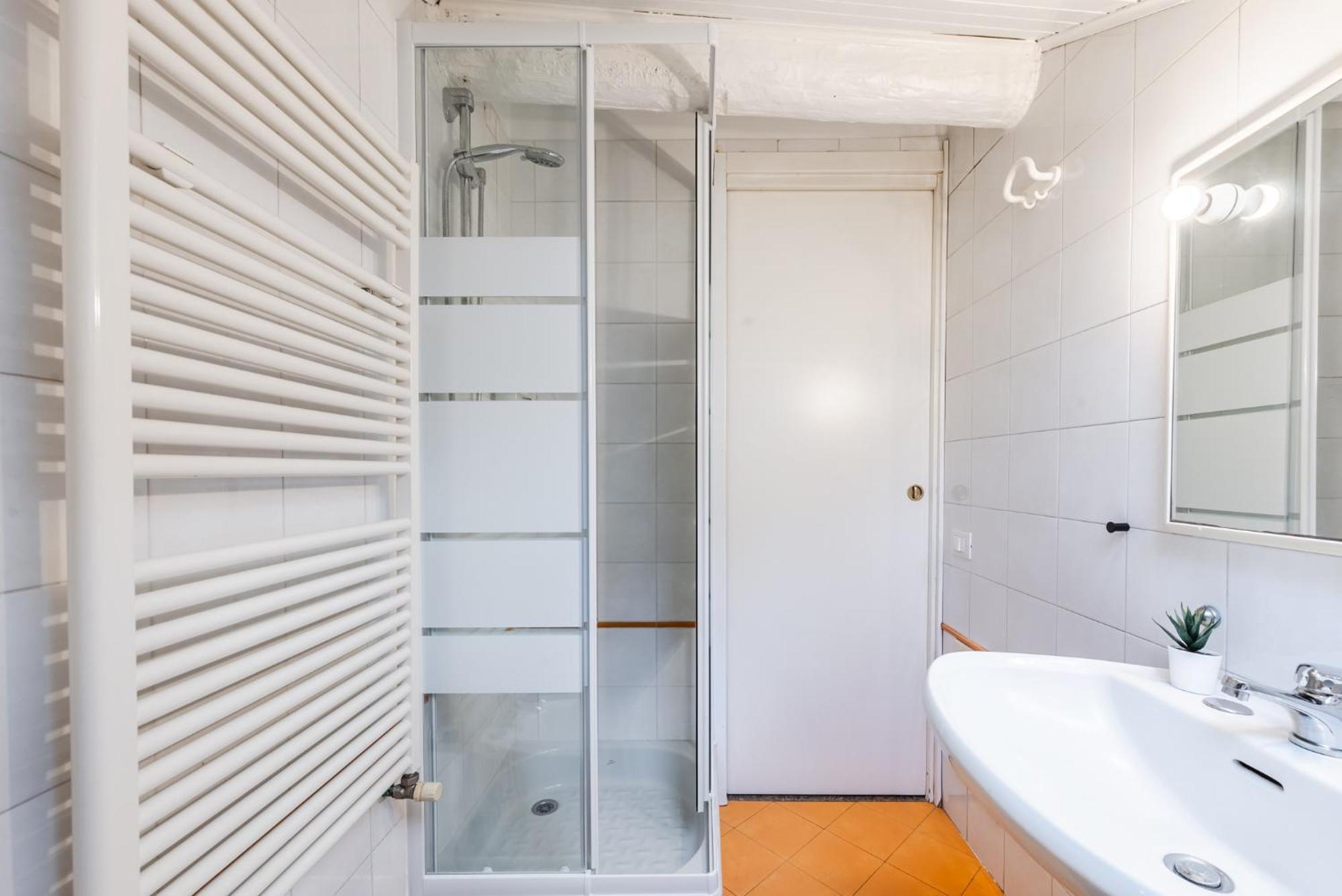 Appartement The White Jungle - San Babila Attic Milaan