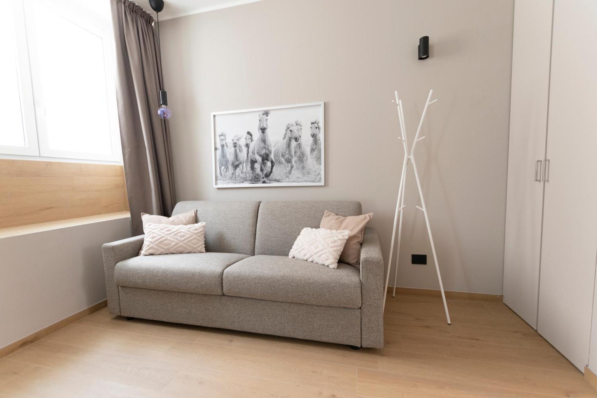 Ihost Luxury -free Parking- Plana 8