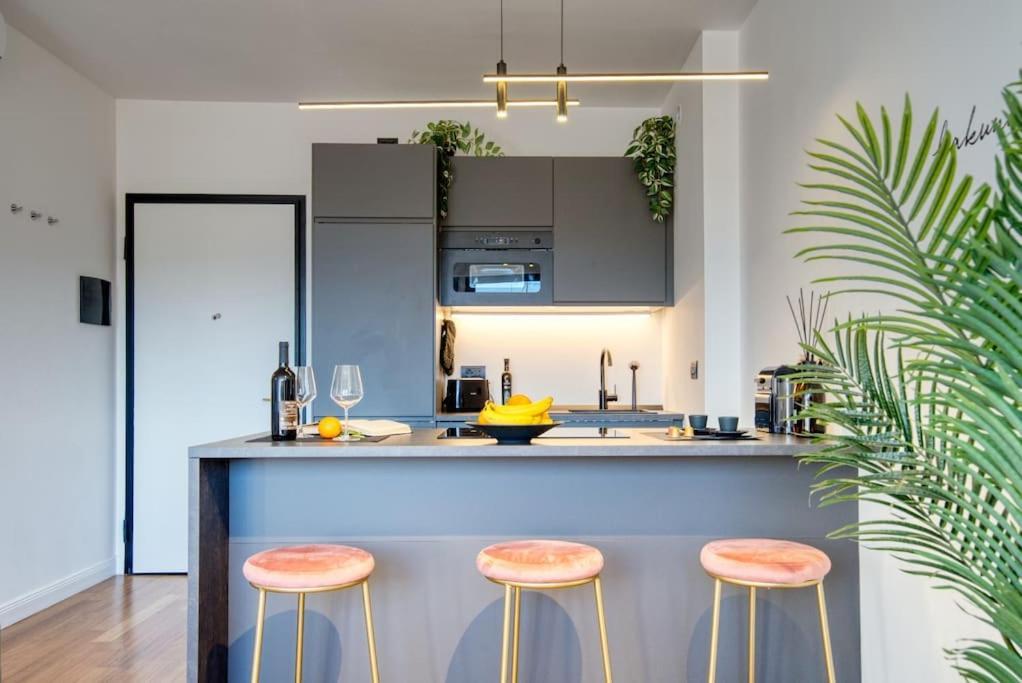 Italianflat - Canal Couture, Navigli Luxury Retreat * Milan