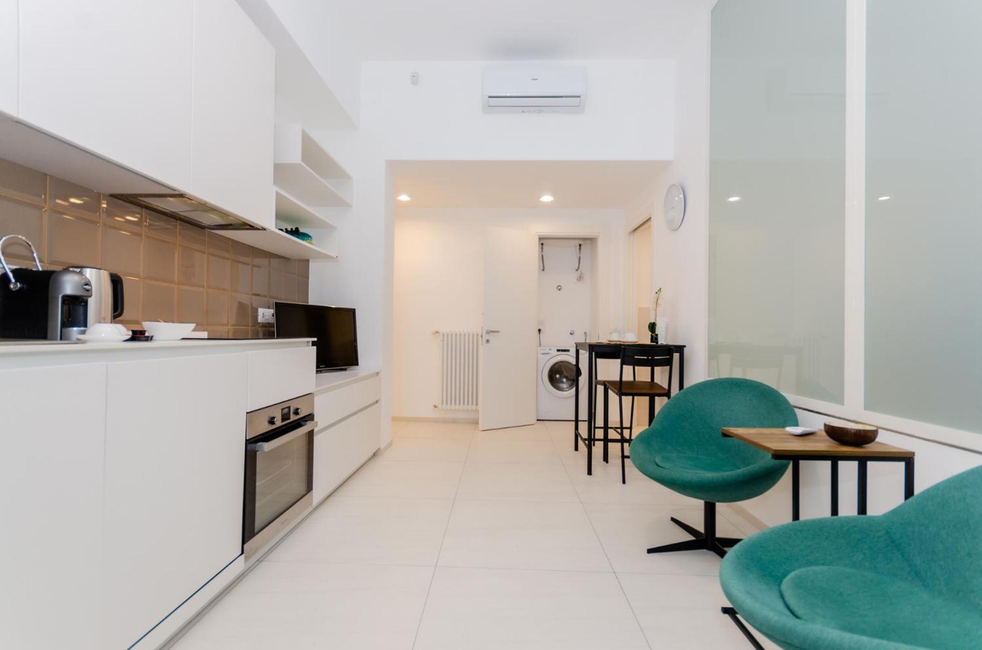 Mini Loft Linate Airport And Blu Metro Apartment