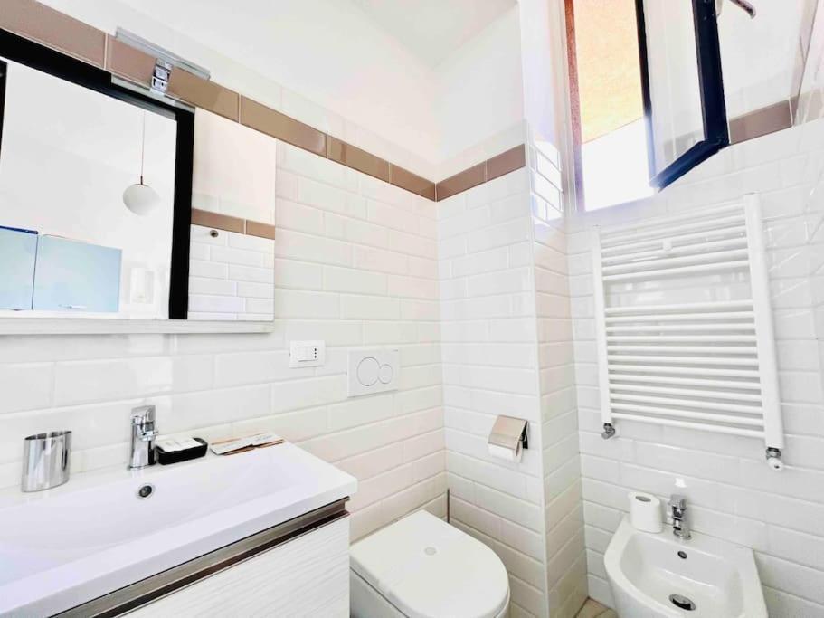 5 Min Walk To Duomo Petite Loft! Lejlighed Milano
