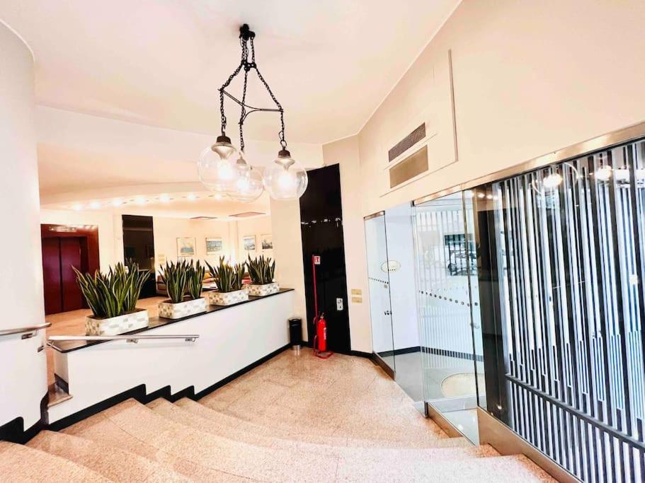 5 Min Walk To Duomo Petite Loft! * Milano