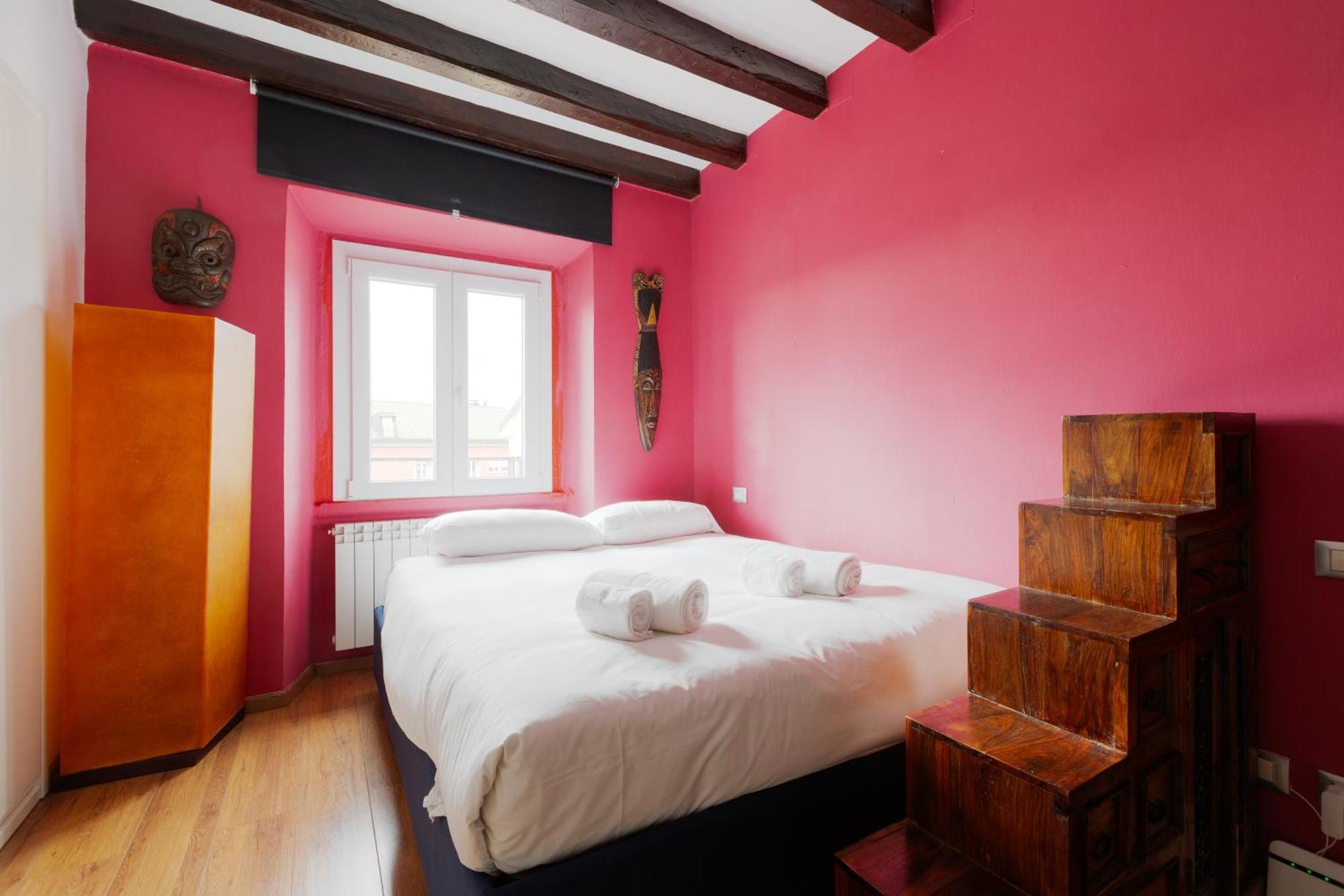 Apartment Colonne Di San Lorenzo - Colorful Apartment!