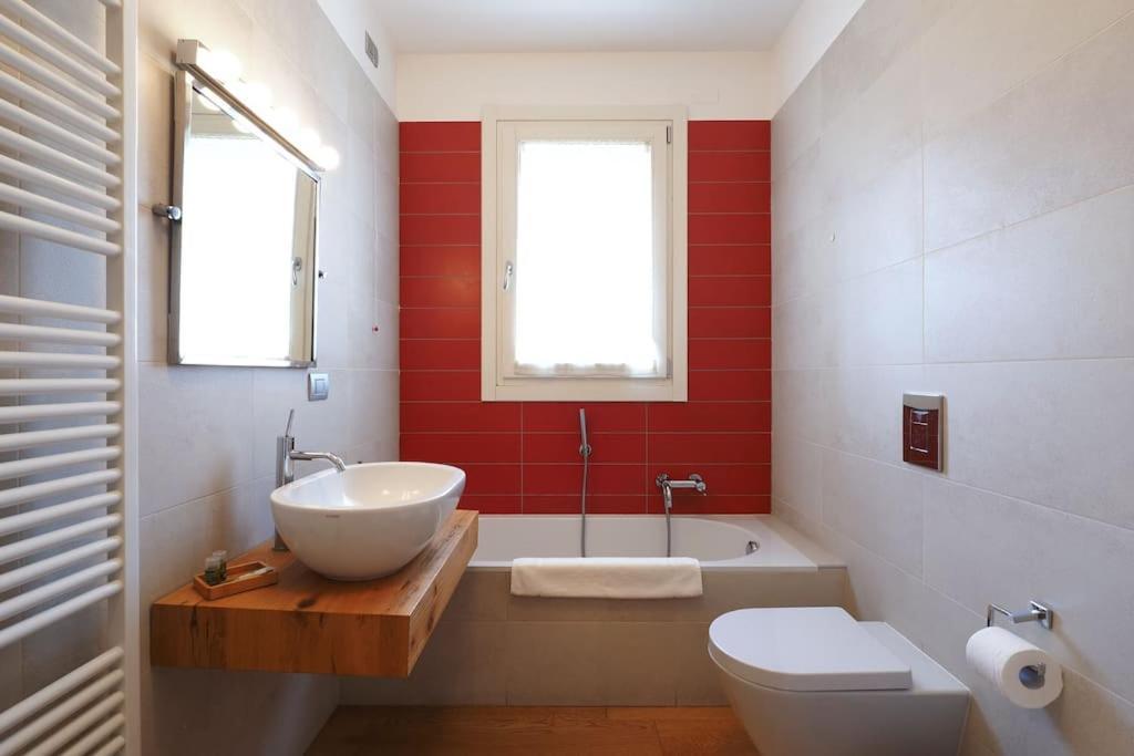 Contempora - Trilocale C. Di Rienzo 37 * Mailand