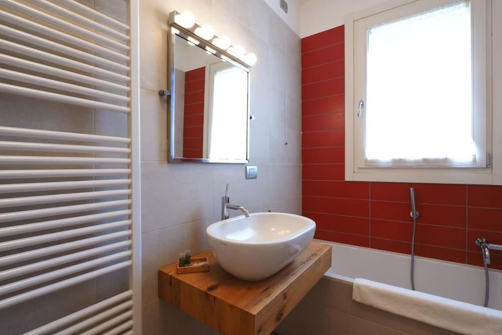 Contempora - Trilocale C. Di Rienzo 37 * Mailand