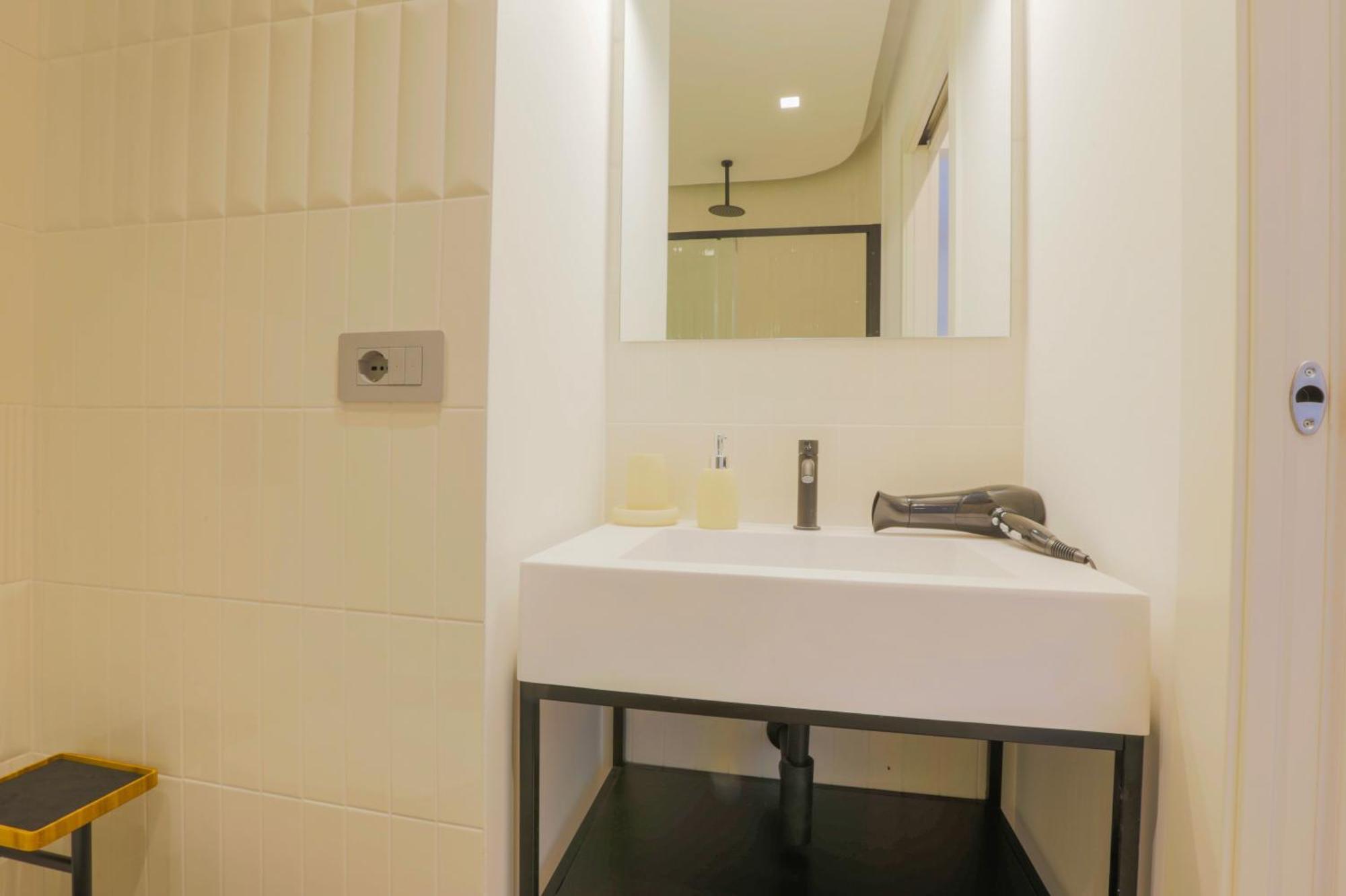 Private Luxury 5 Bedroom - Station Appartement